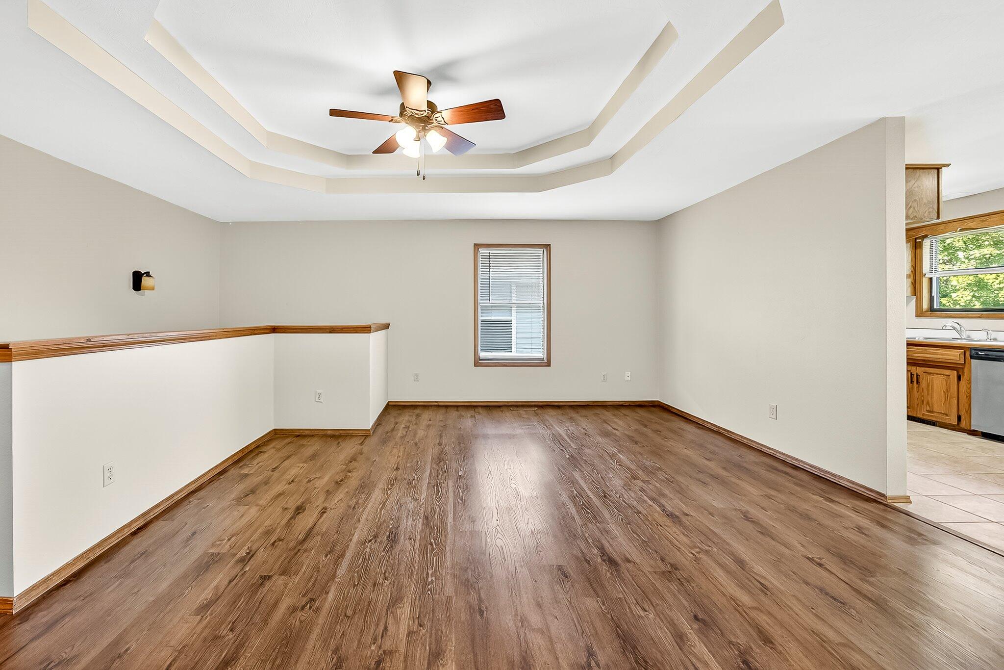 2645 North Fort Avenue Property Photo 5