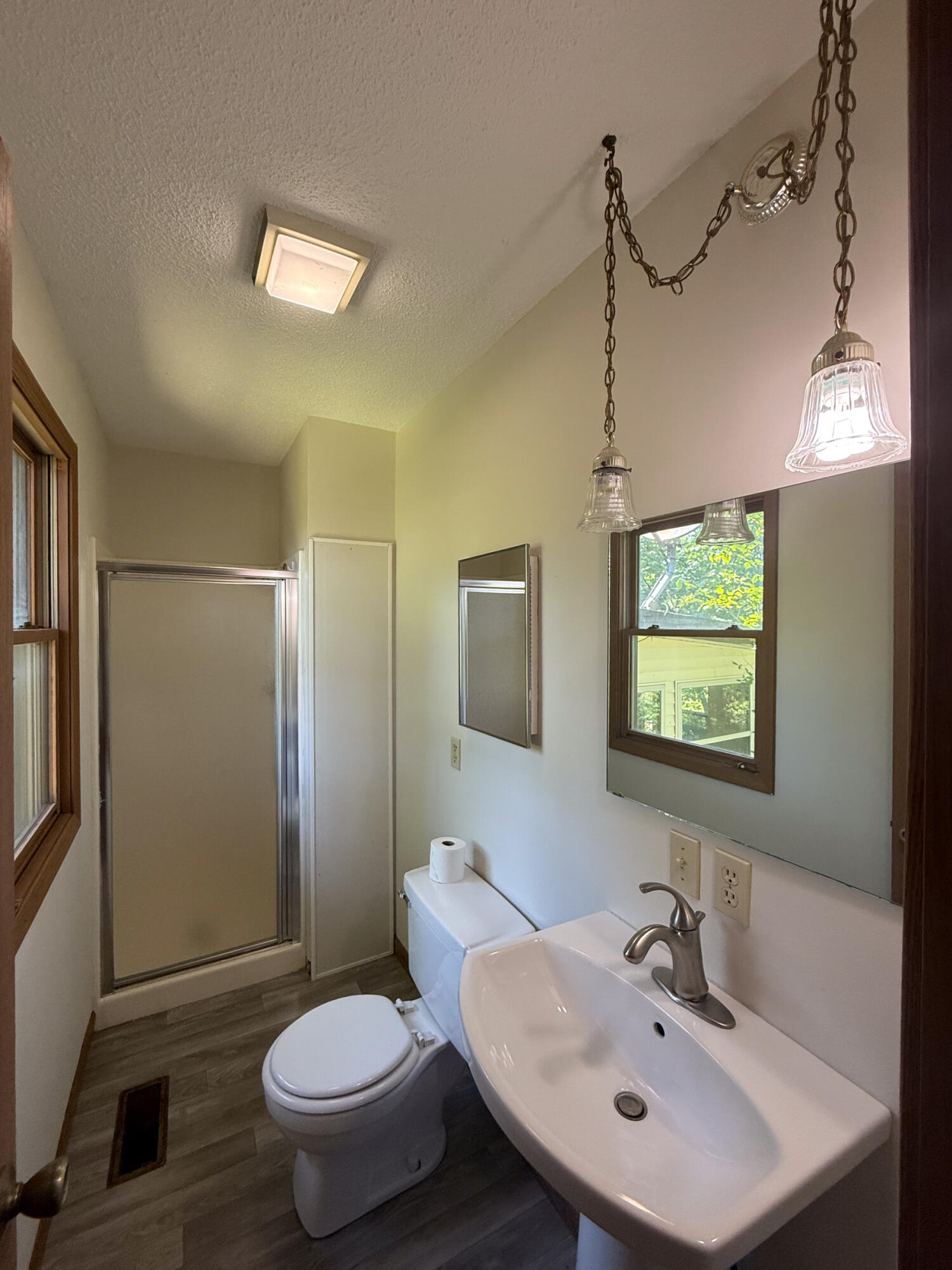 1080 North Industrial Drive Property Photo 22