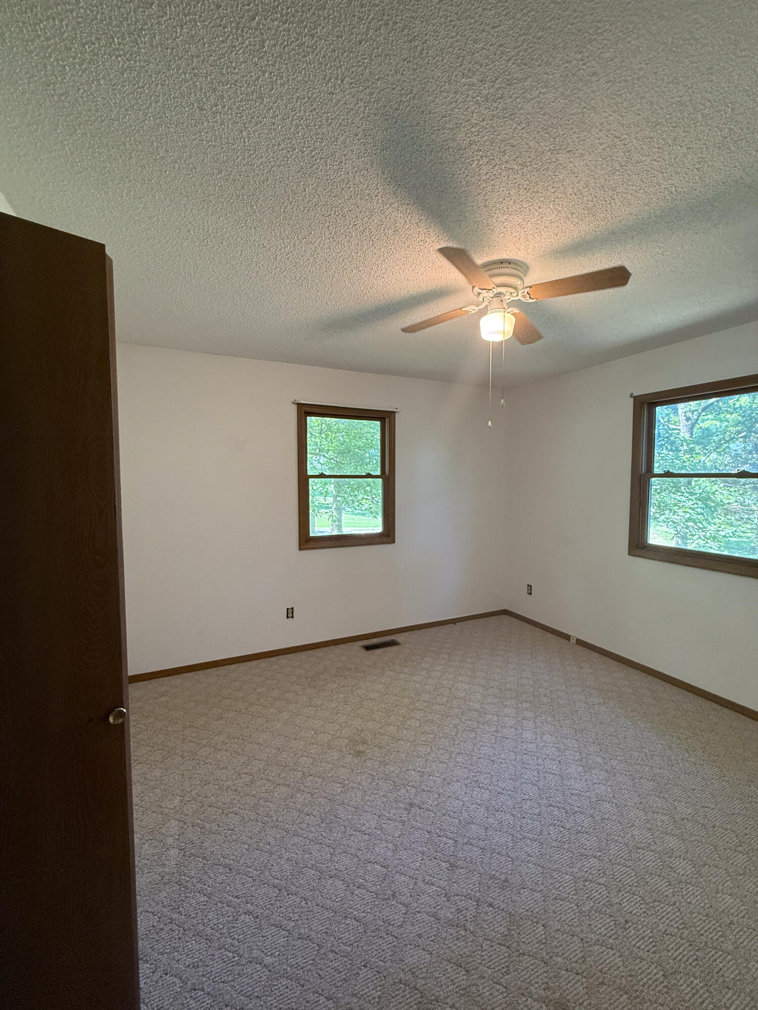 1080 North Industrial Drive Property Photo 23