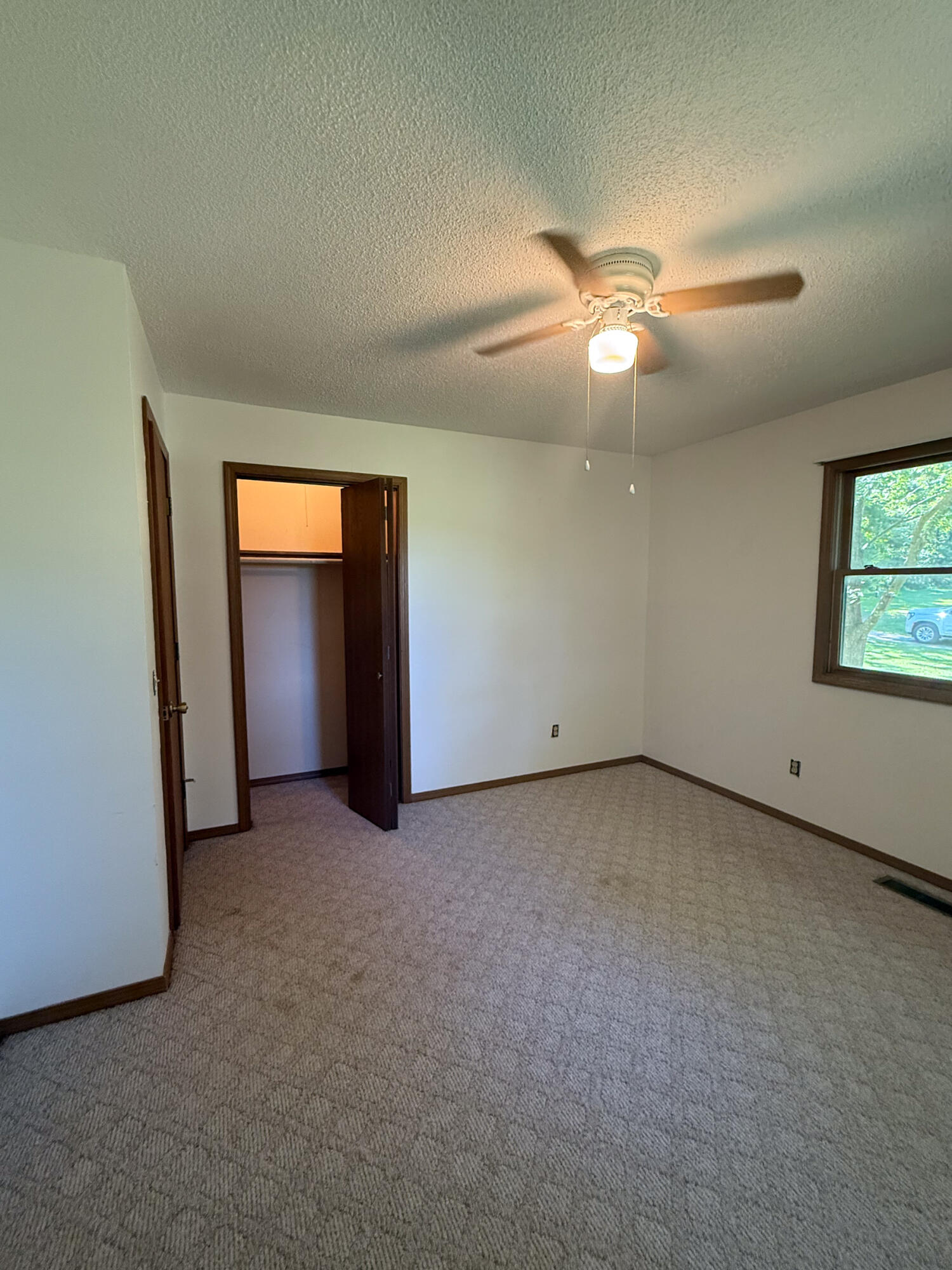 1080 North Industrial Drive Property Photo 25