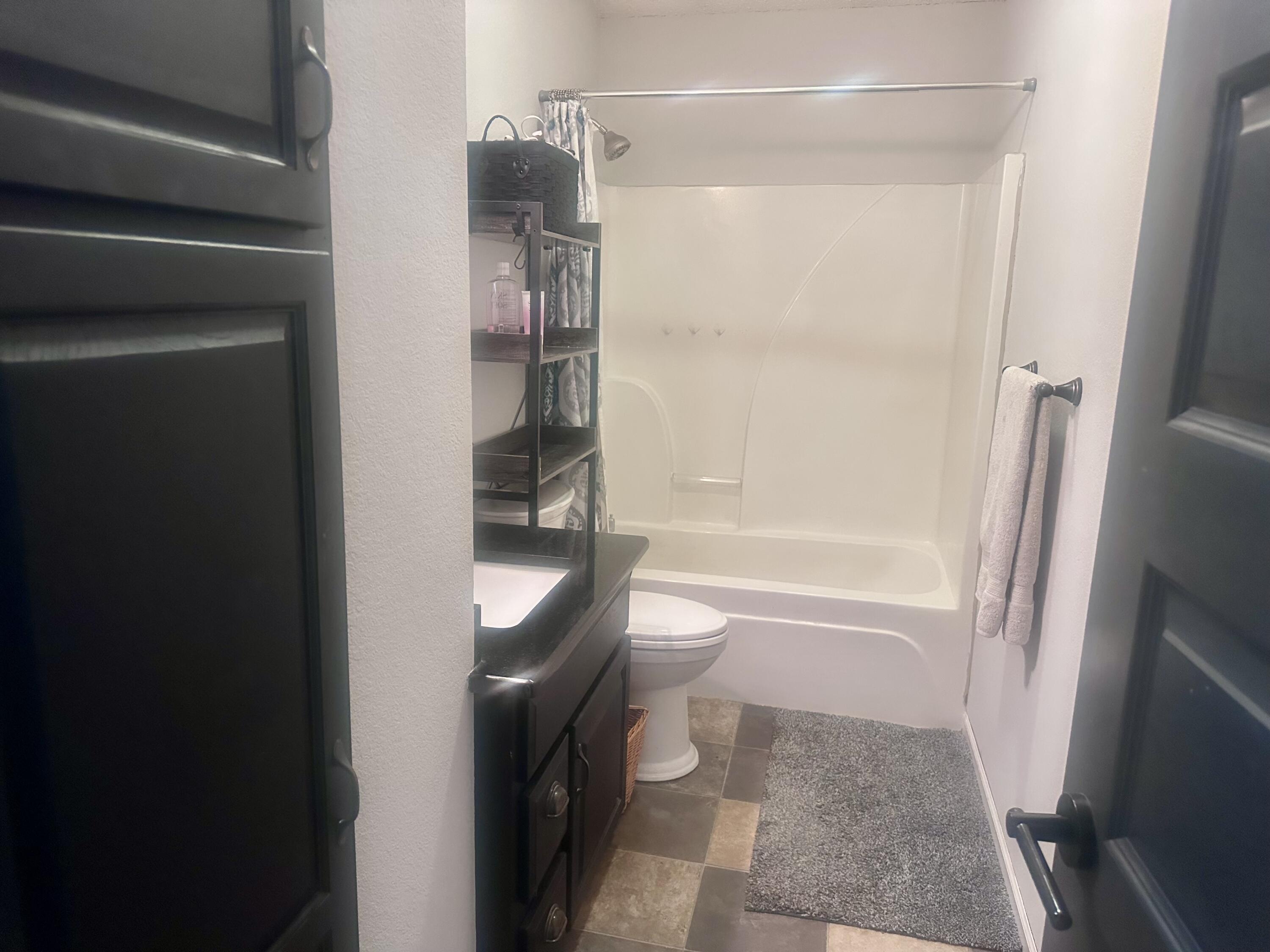 289 Westwind Road Property Photo 12