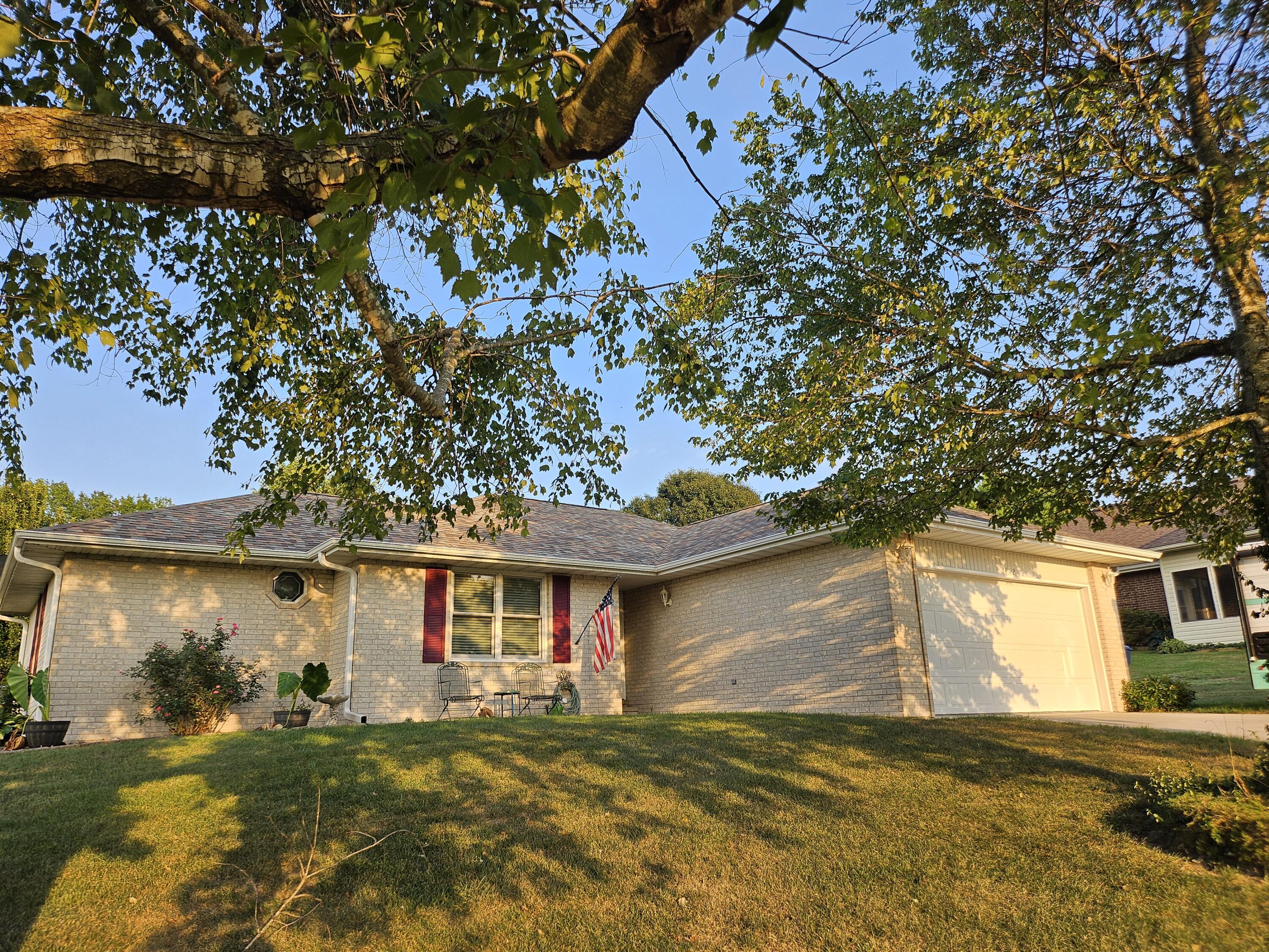 412 Kadee Drive Property Photo 1