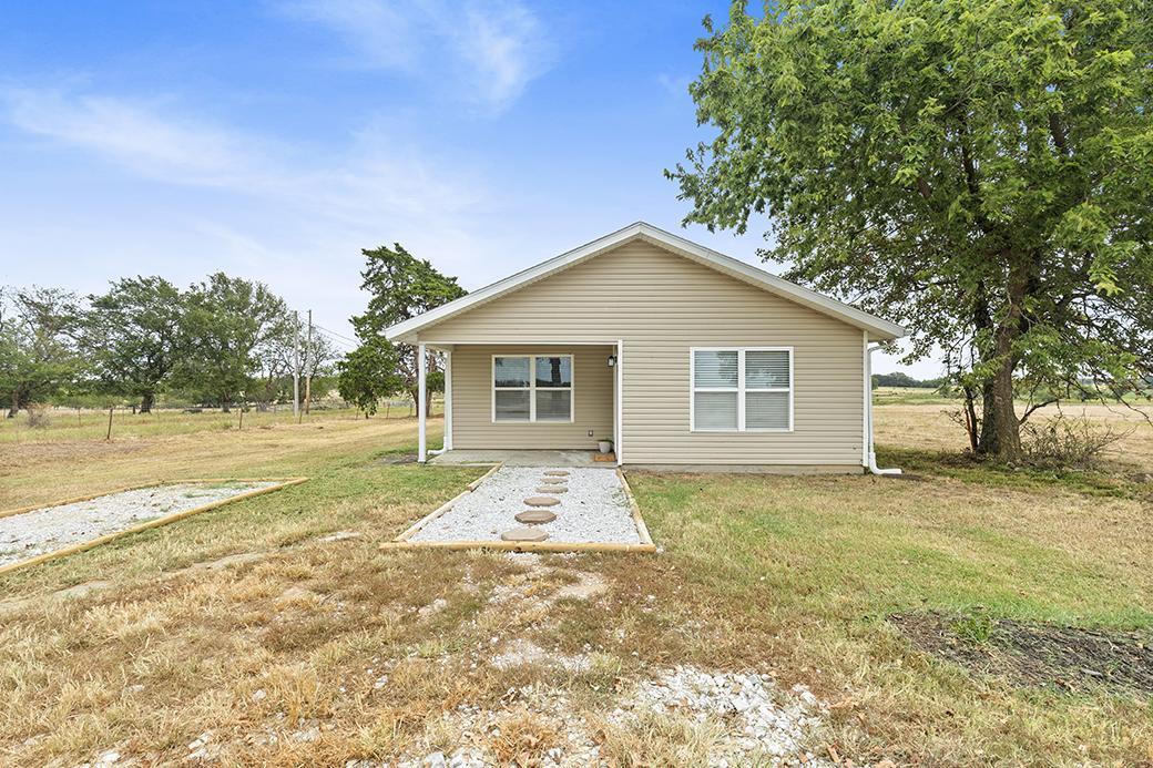 21483 Antelope Road Property Photo 2