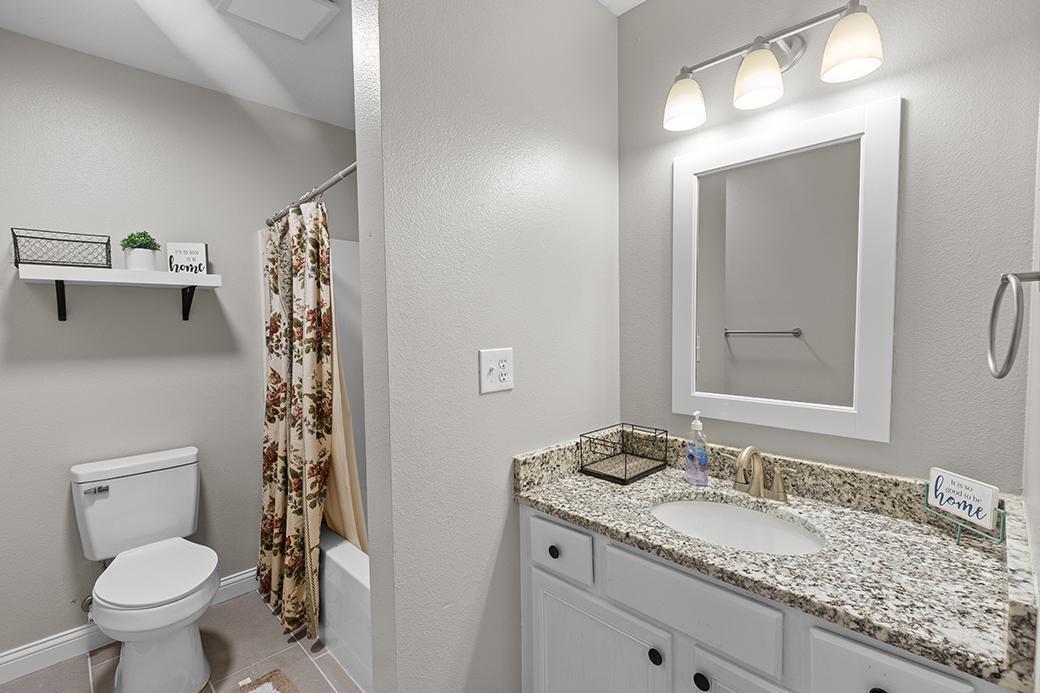 21483 Antelope Road Property Photo 13