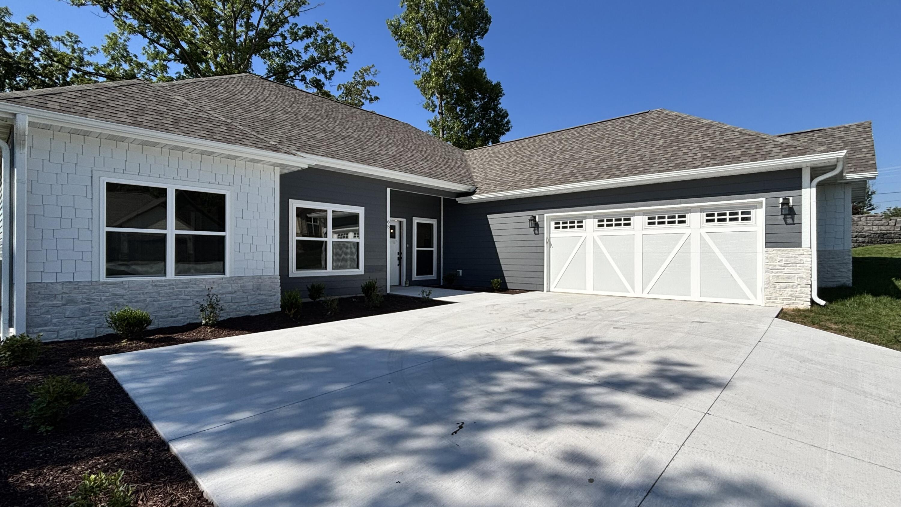 65 Royale Estates Road Property Photo 1