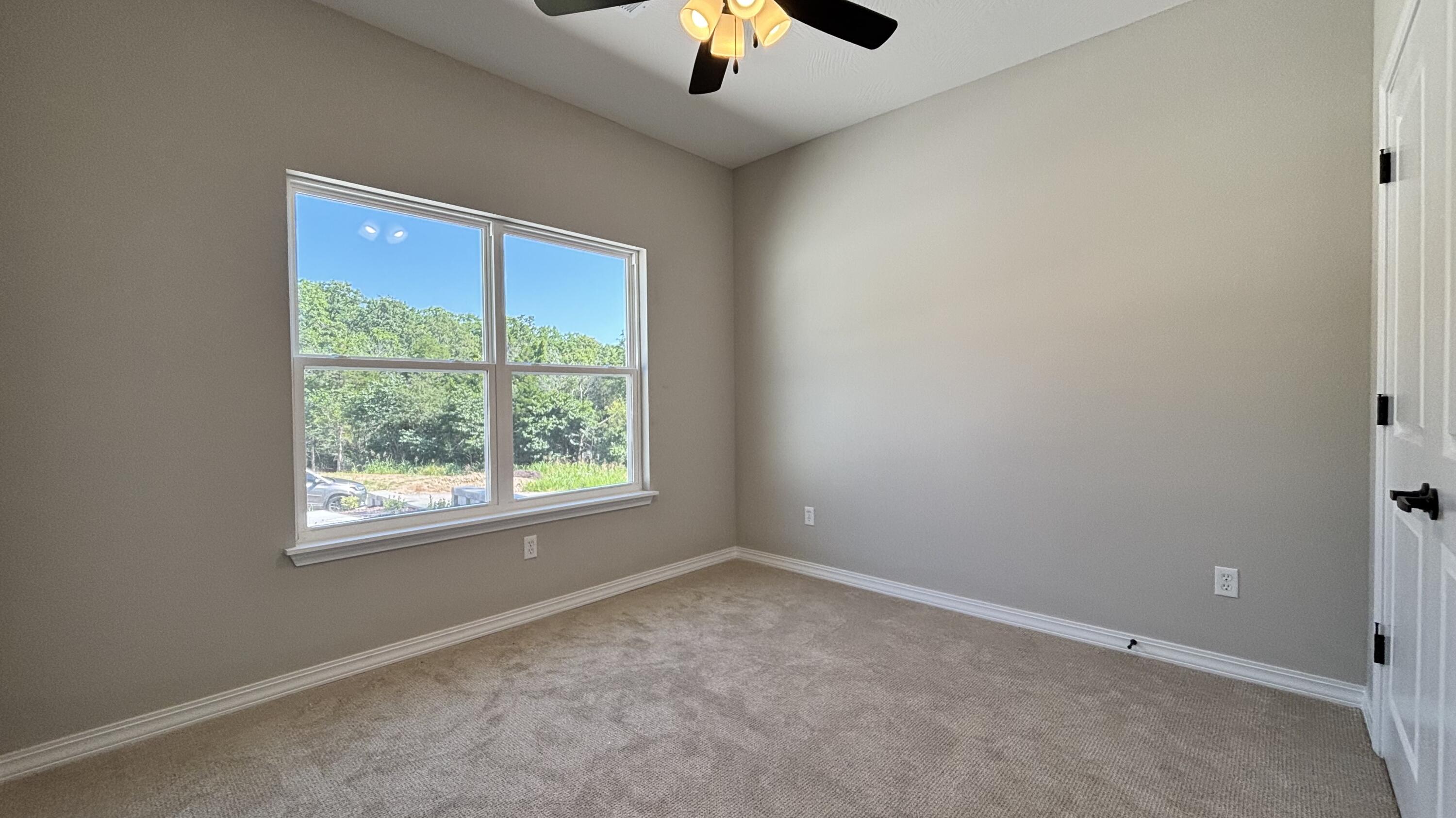 65 Royale Estates Road Property Photo 12