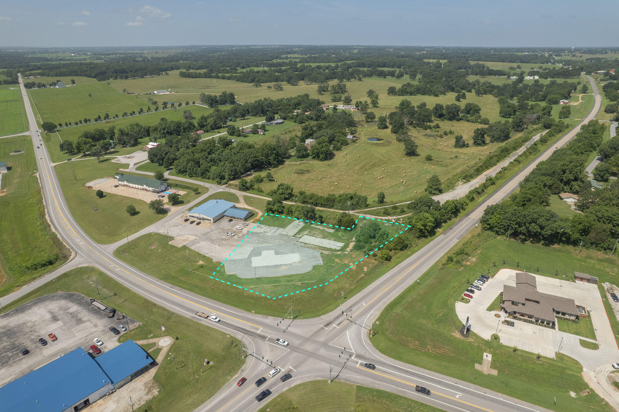 000 South Highway 37 Property Photo 1