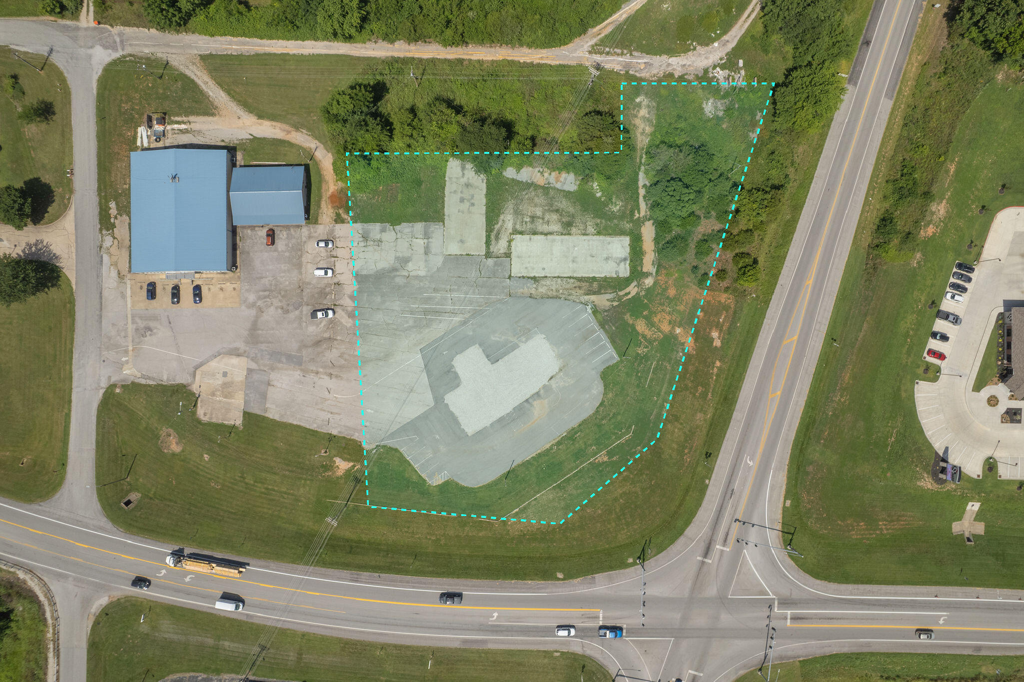 000 South Highway 37 Property Photo 5