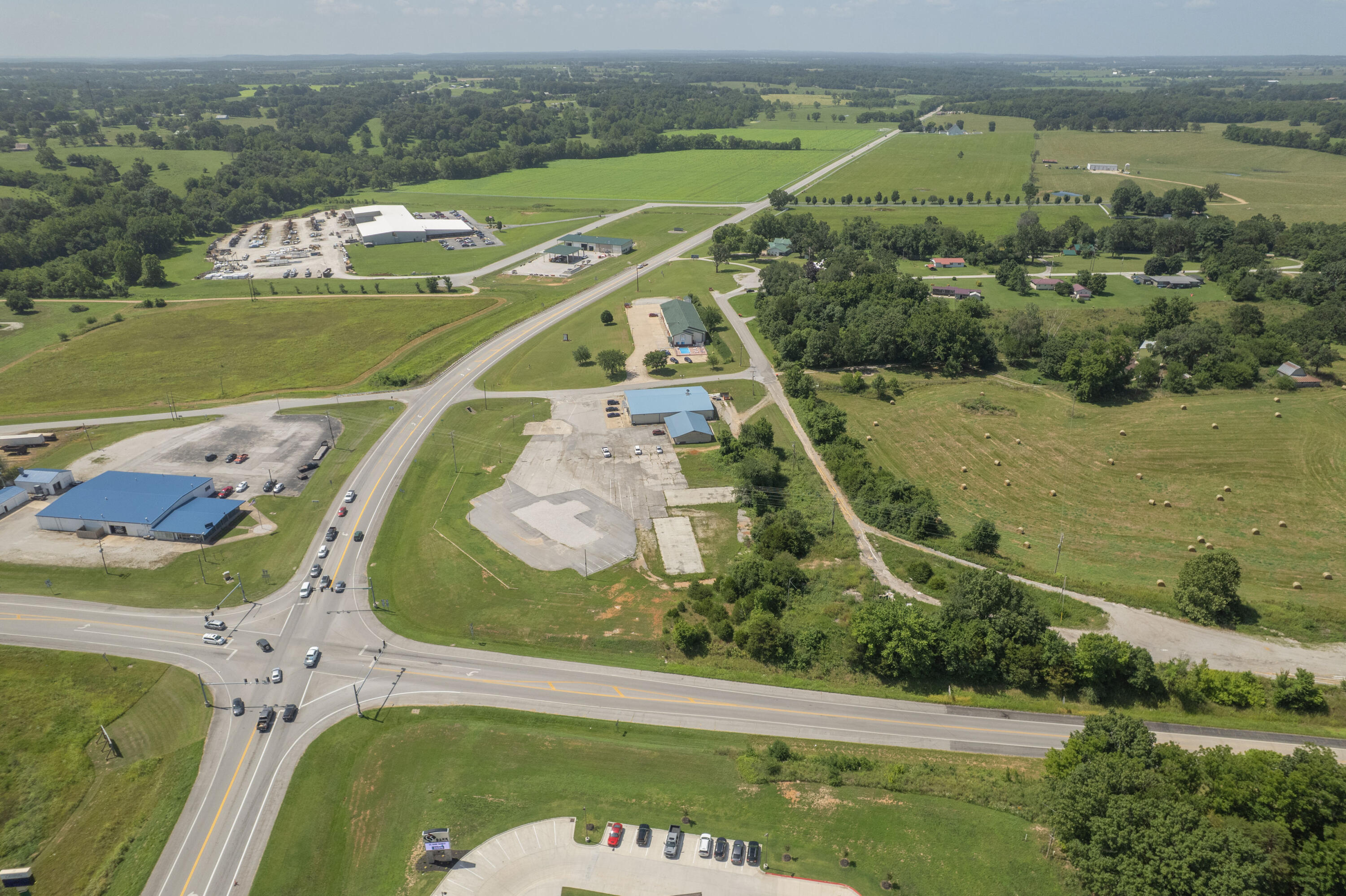 000 South Highway 37 Property Photo 6