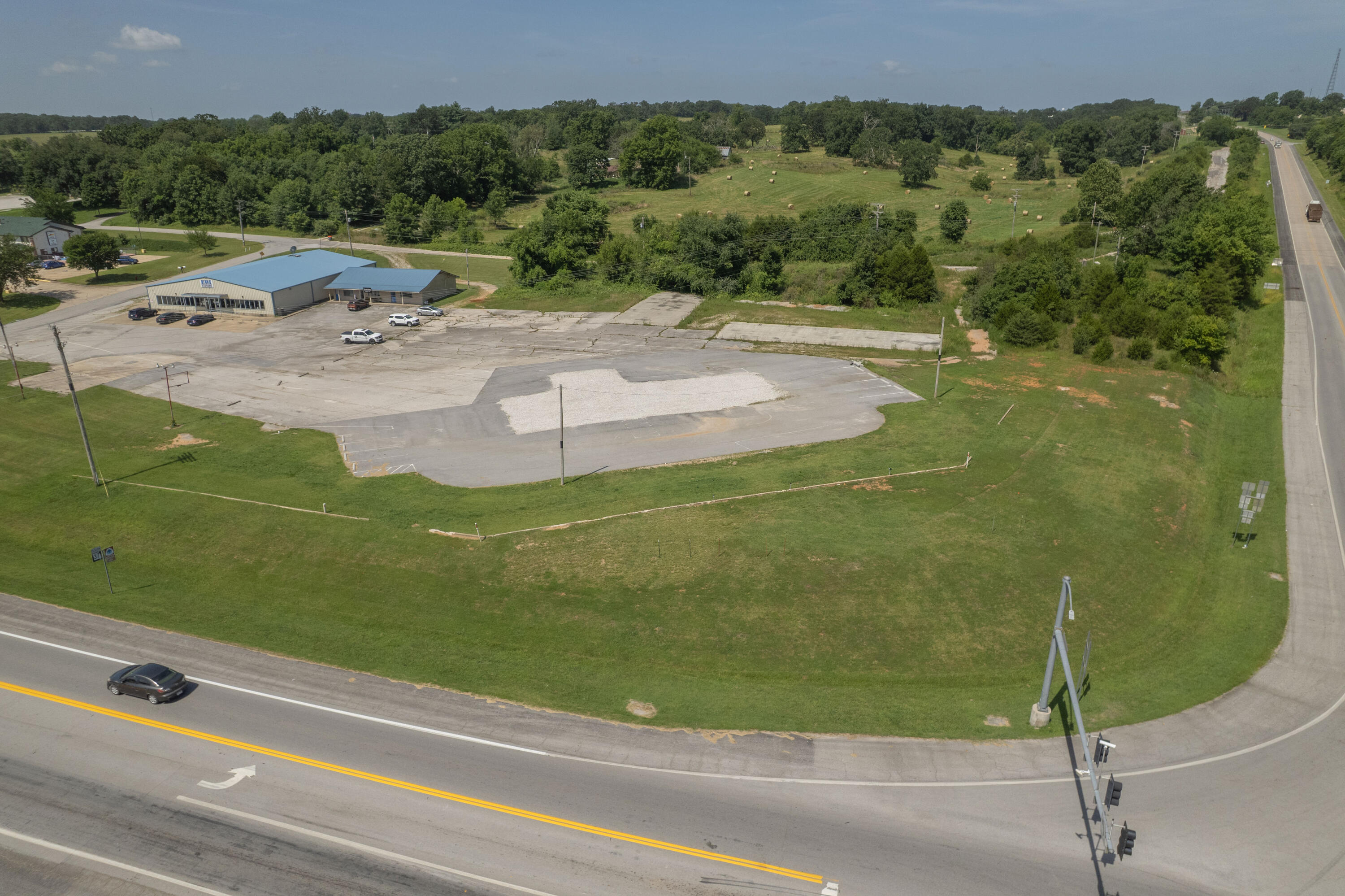 000 South Highway 37 Property Photo 12
