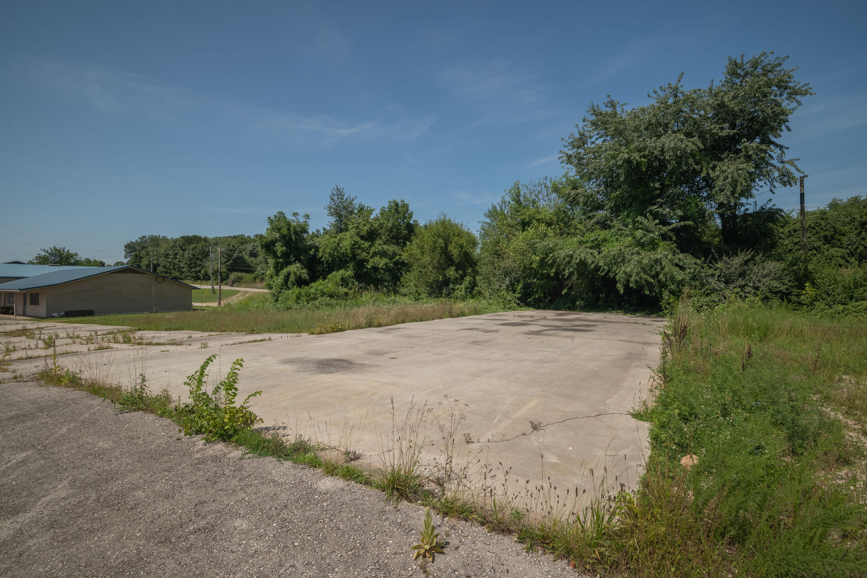 000 South Highway 37 Property Photo 18