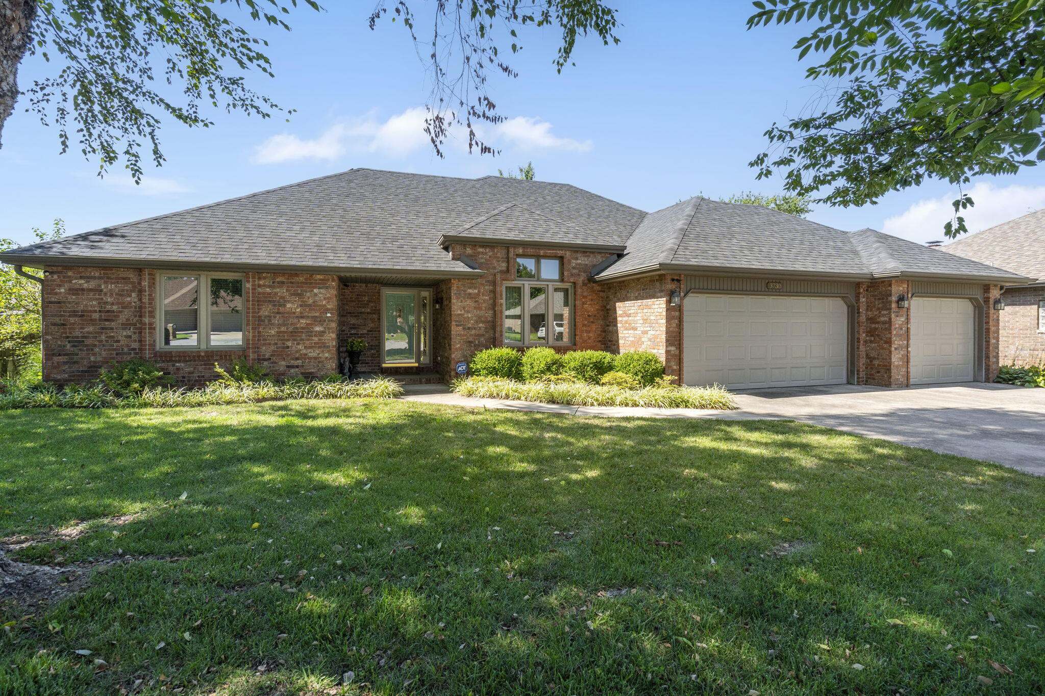 3730 West Birchwood Court Property Photo 2