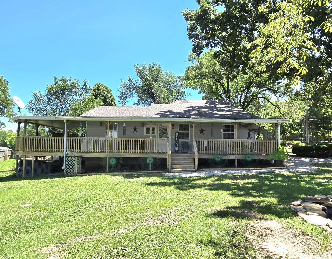 308 East James Street Property Photo 1