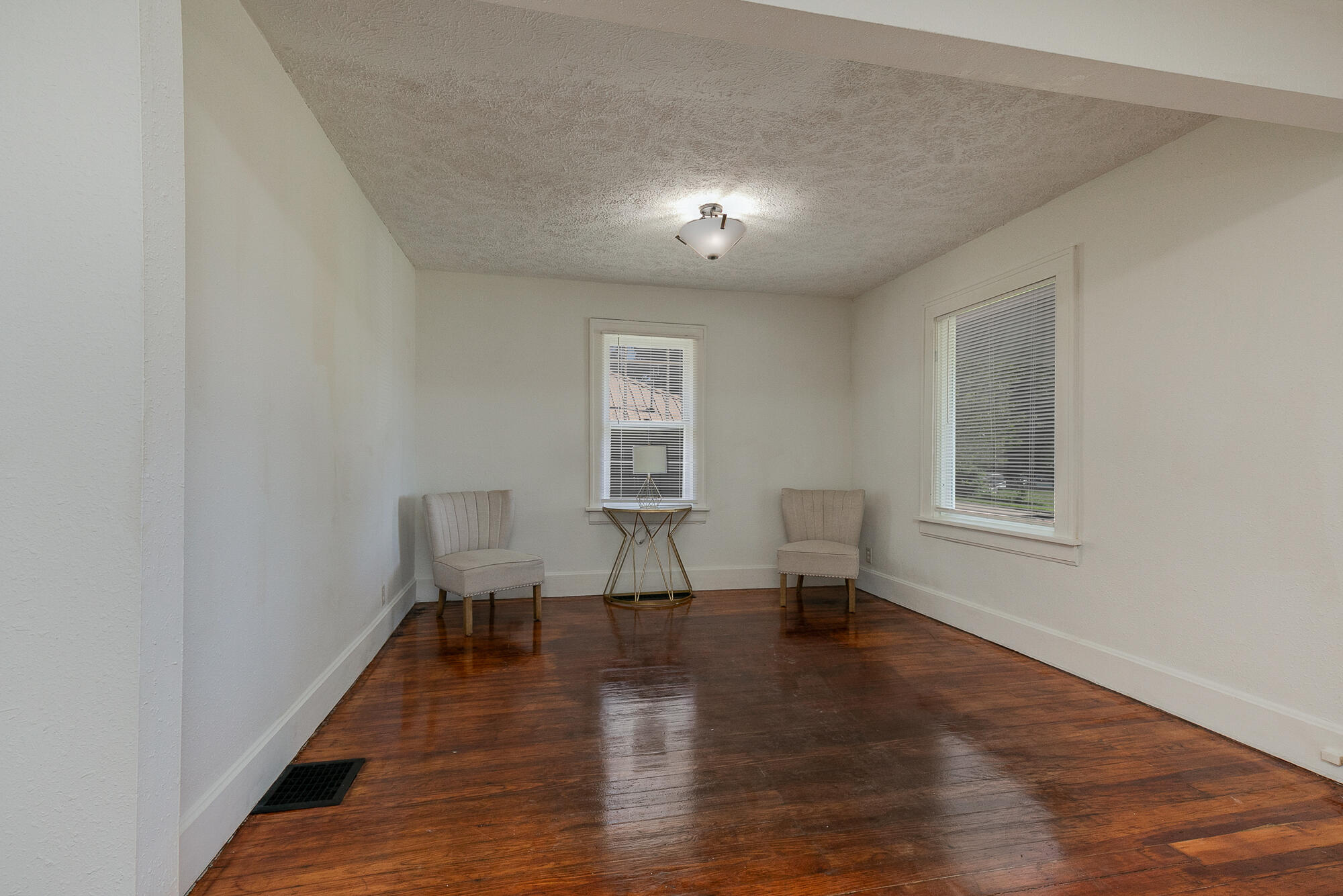 2427 North Boonville Avenue Property Photo 6