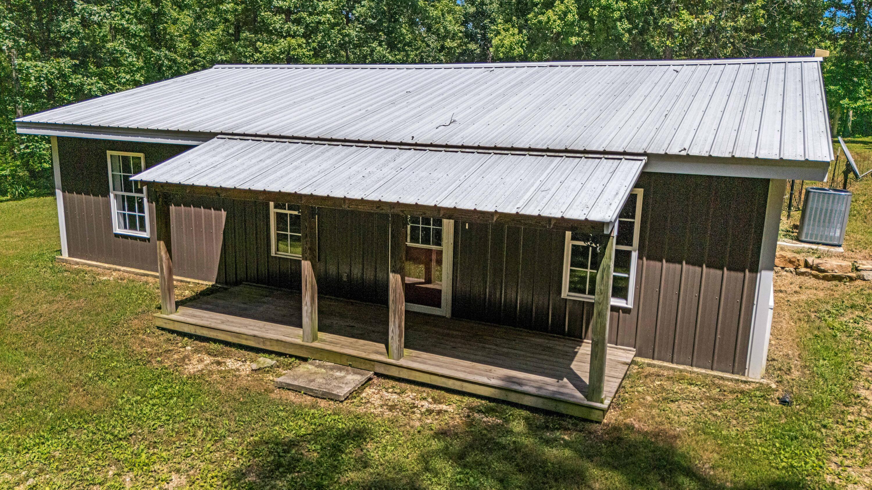 894 County Road 434 Property Photo 1