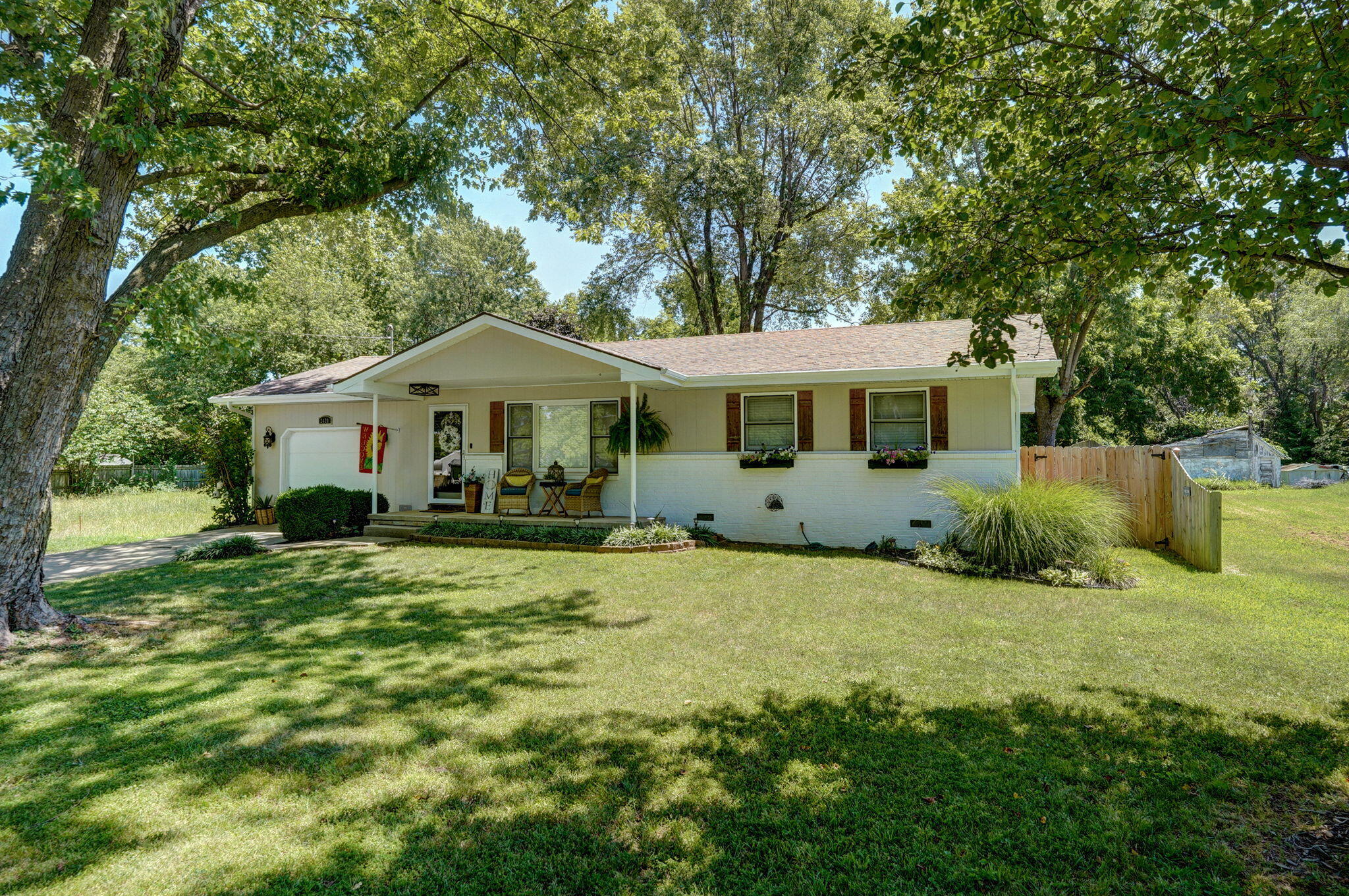 2420 North Rural Avenue Property Photo 1