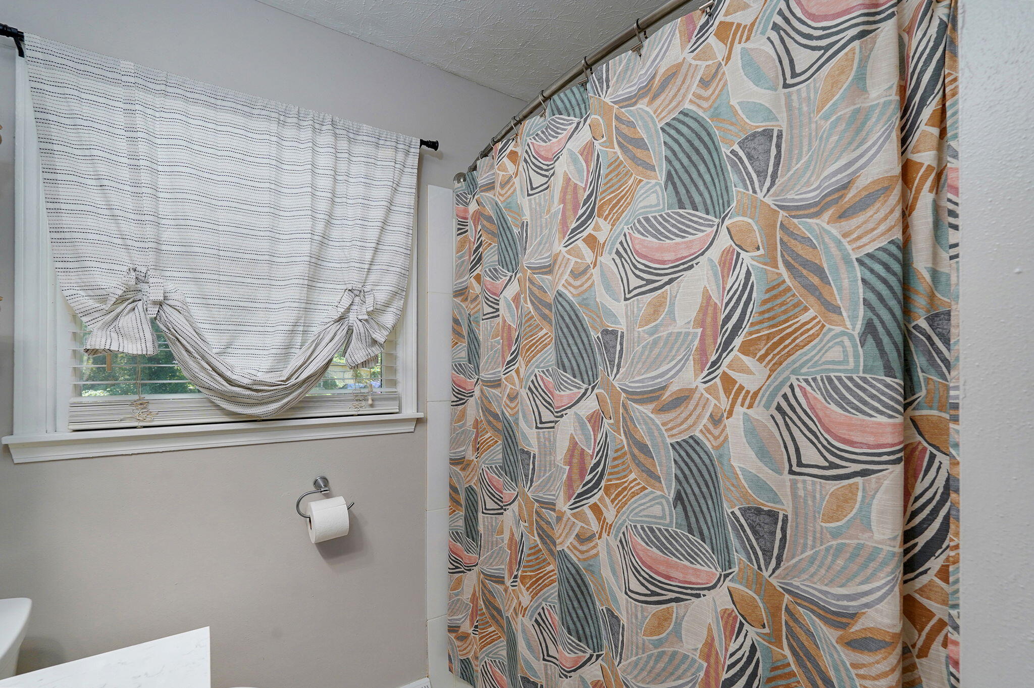 2420 North Rural Avenue Property Photo 17