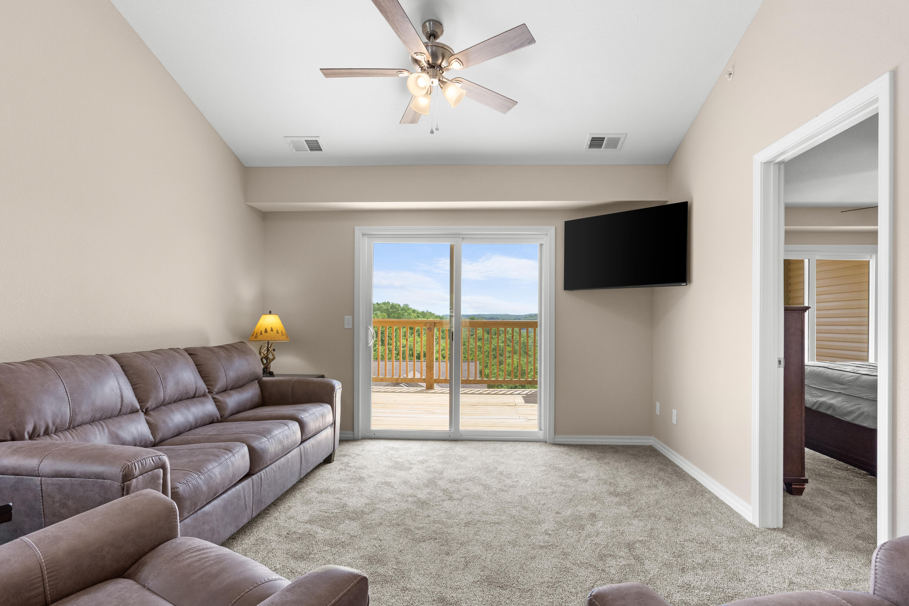 37 Lantern Bay Lane 5 Property Photo 6