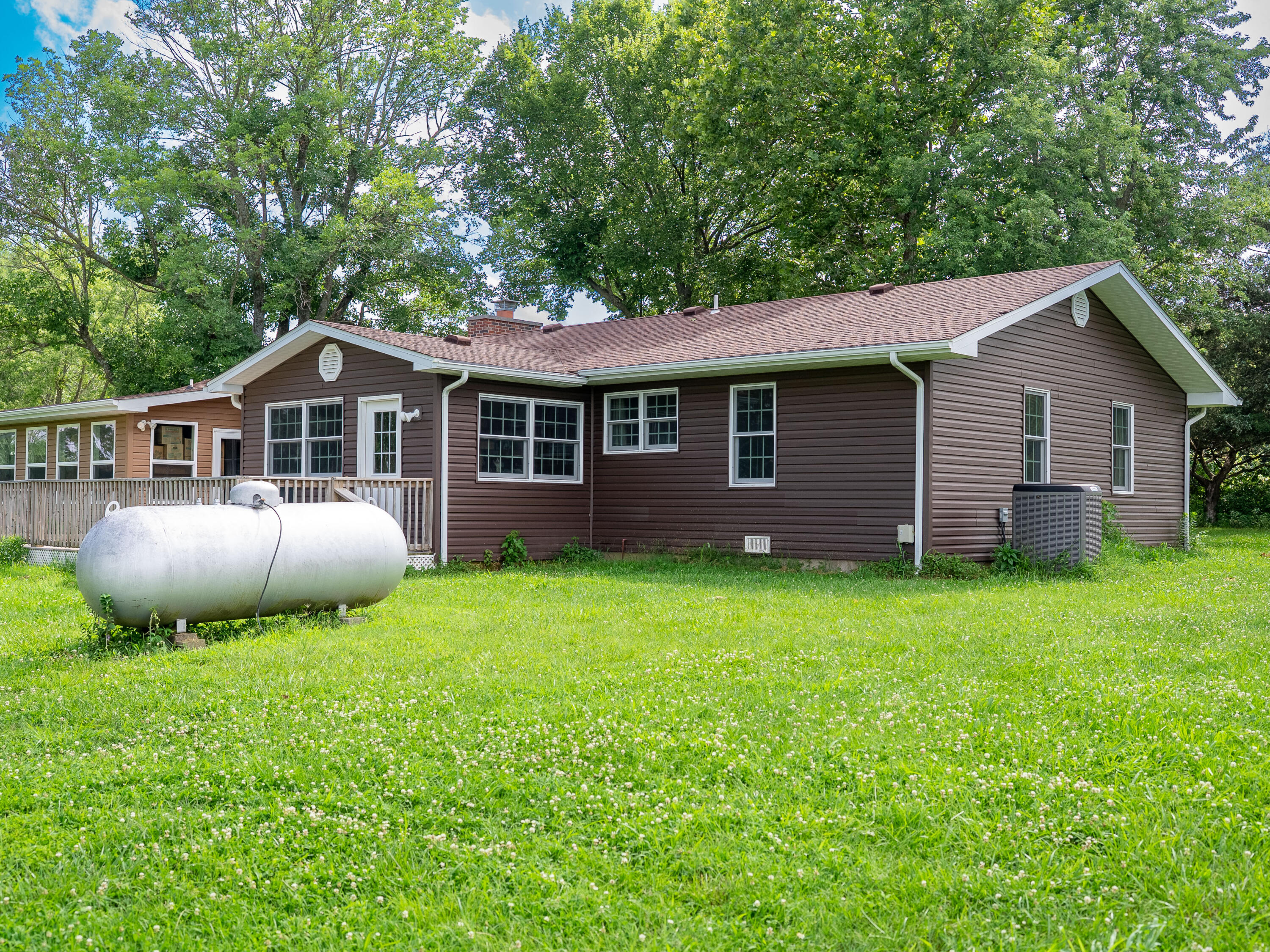 12693 Highway 59 Property Photo 9