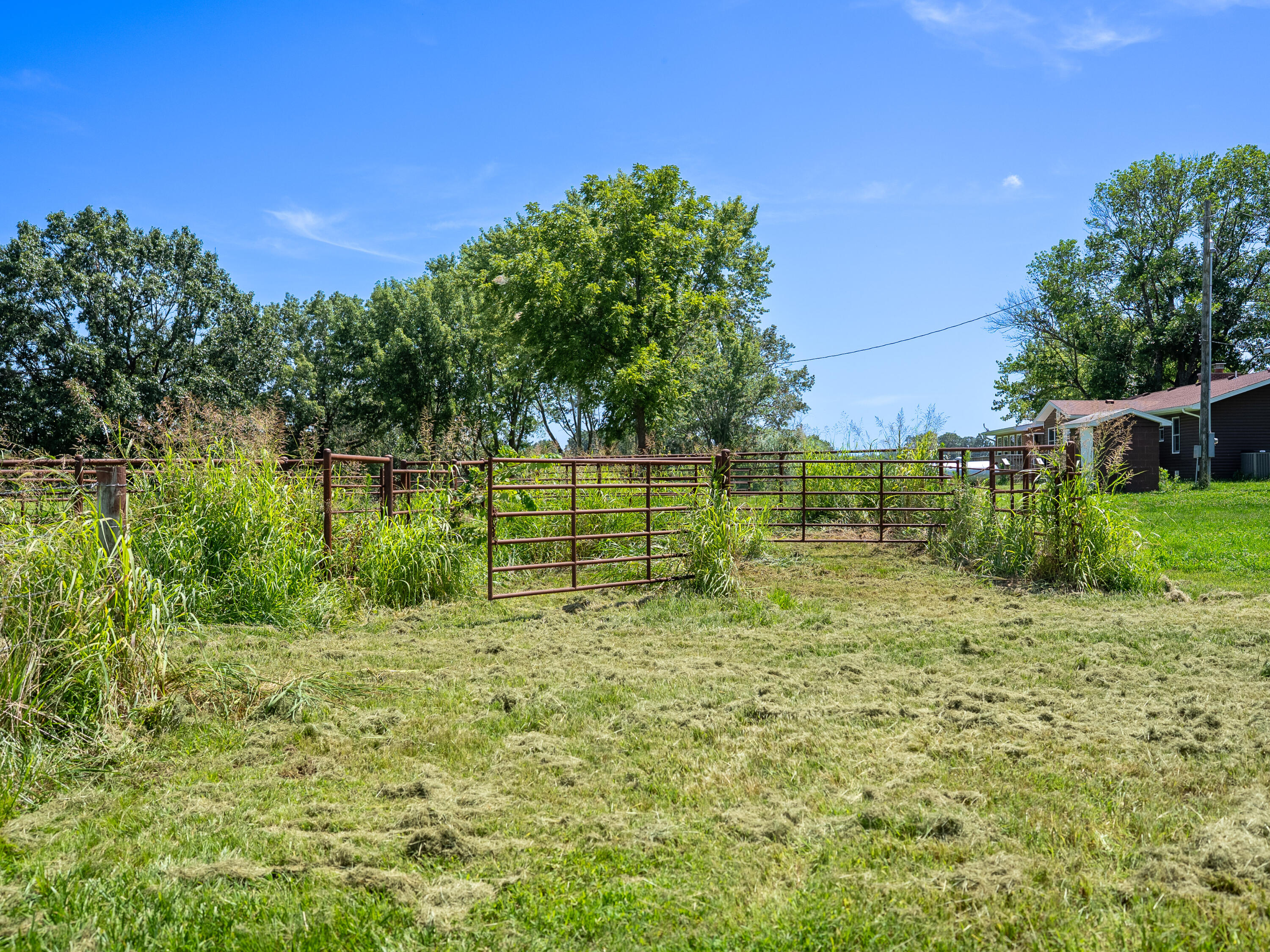 12693 Highway 59 Property Photo 18