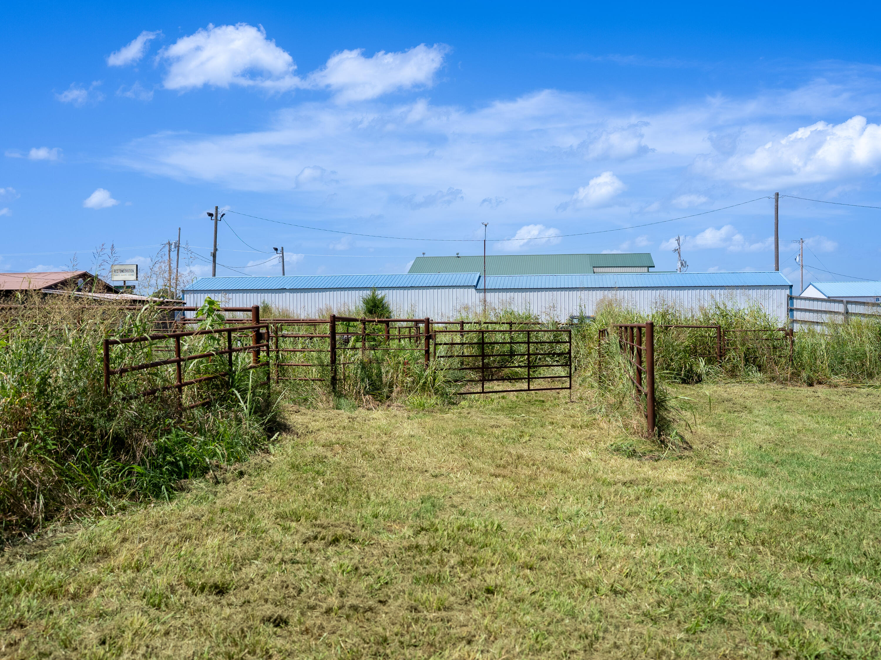 12693 Highway 59 Property Photo 22