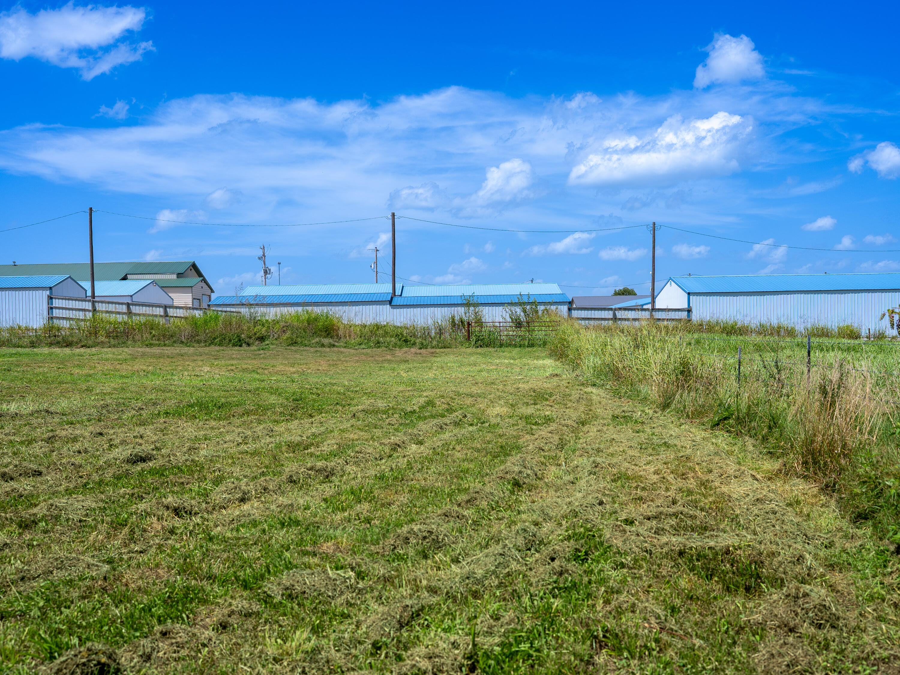 12693 Highway 59 Property Photo 25