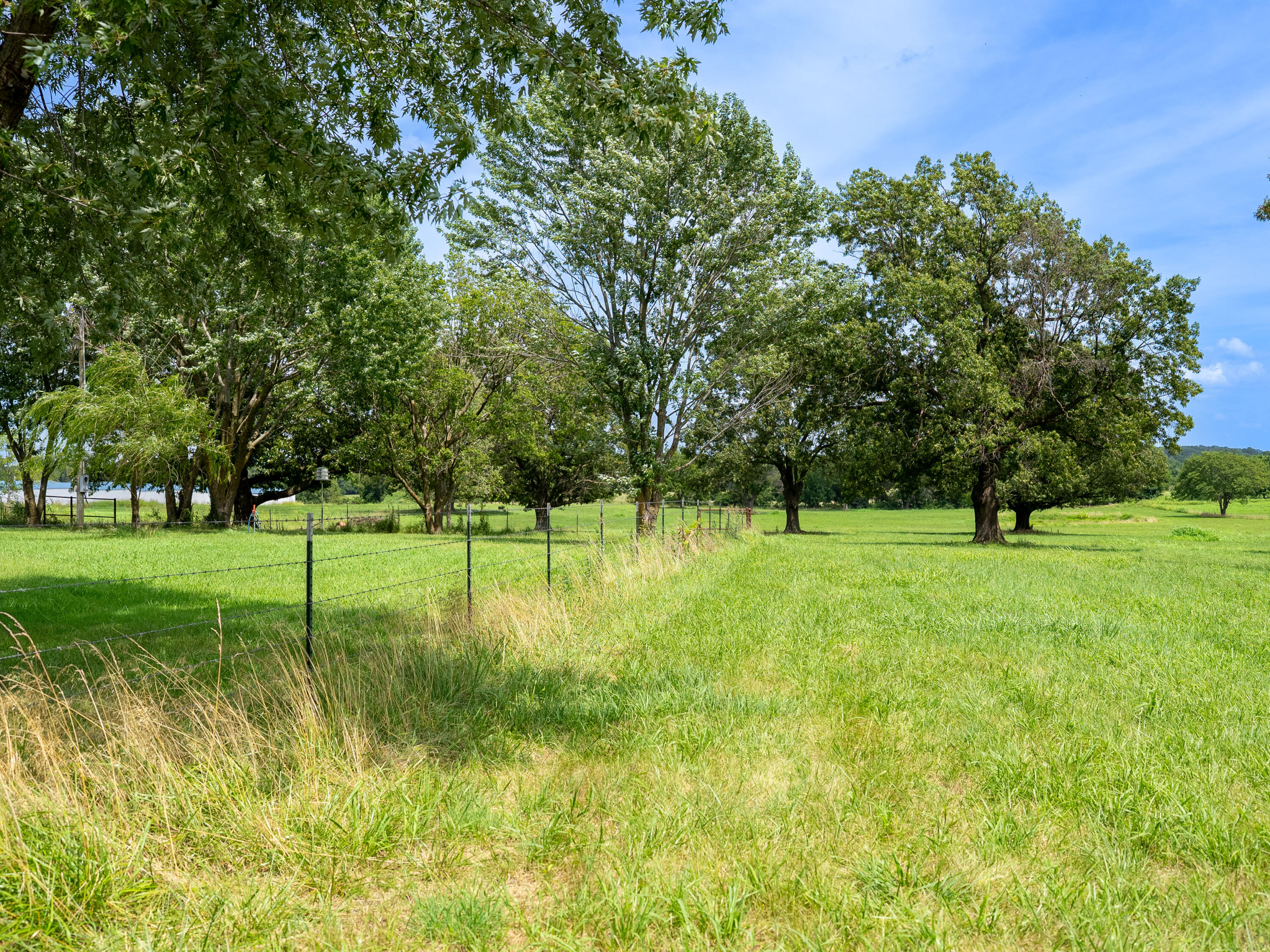12693 Highway 59 Property Photo 42