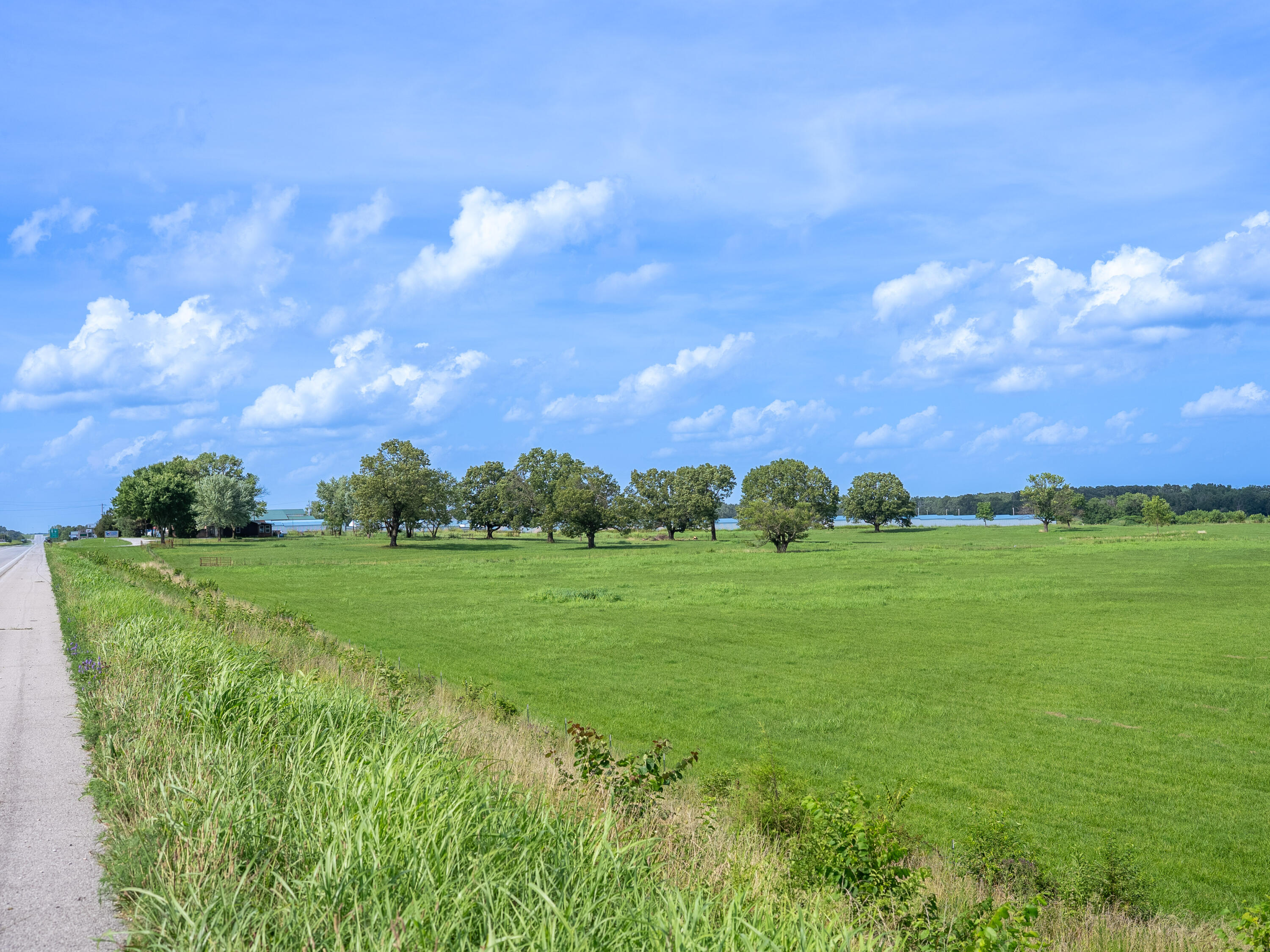12693 Highway 59 Property Photo 58
