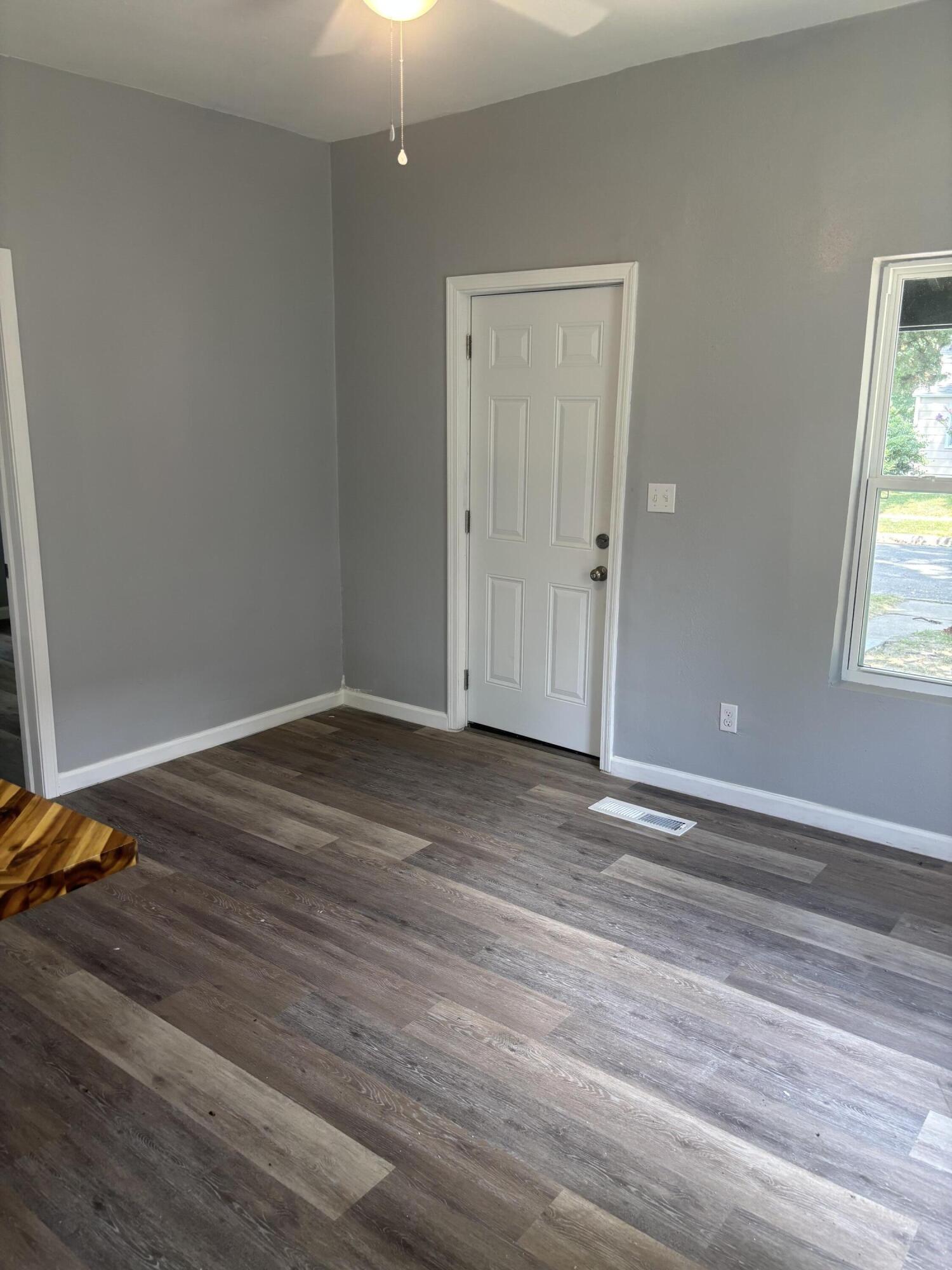 1728 South Picher Avenue Property Photo 2
