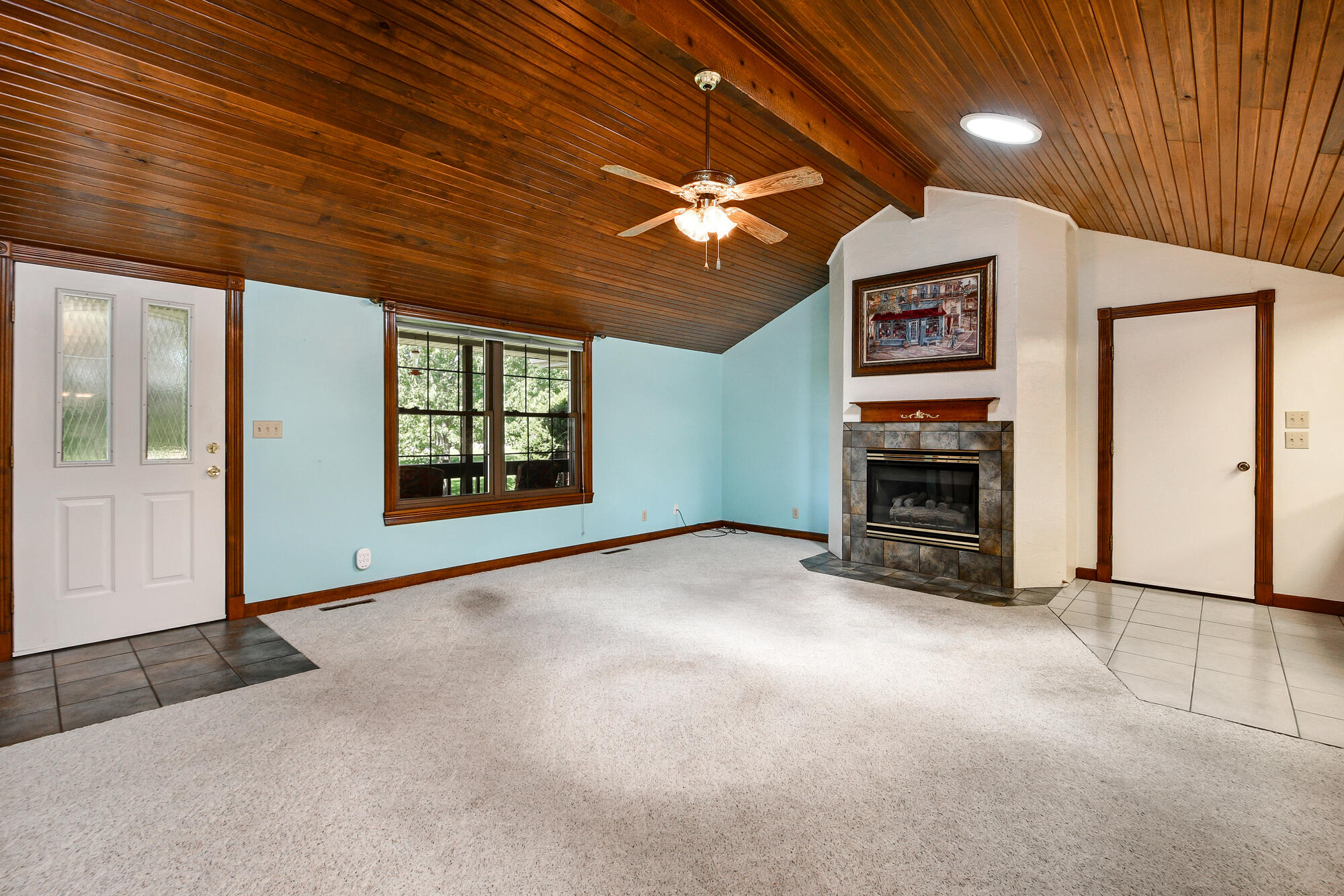 290 Timber Place Property Photo 9
