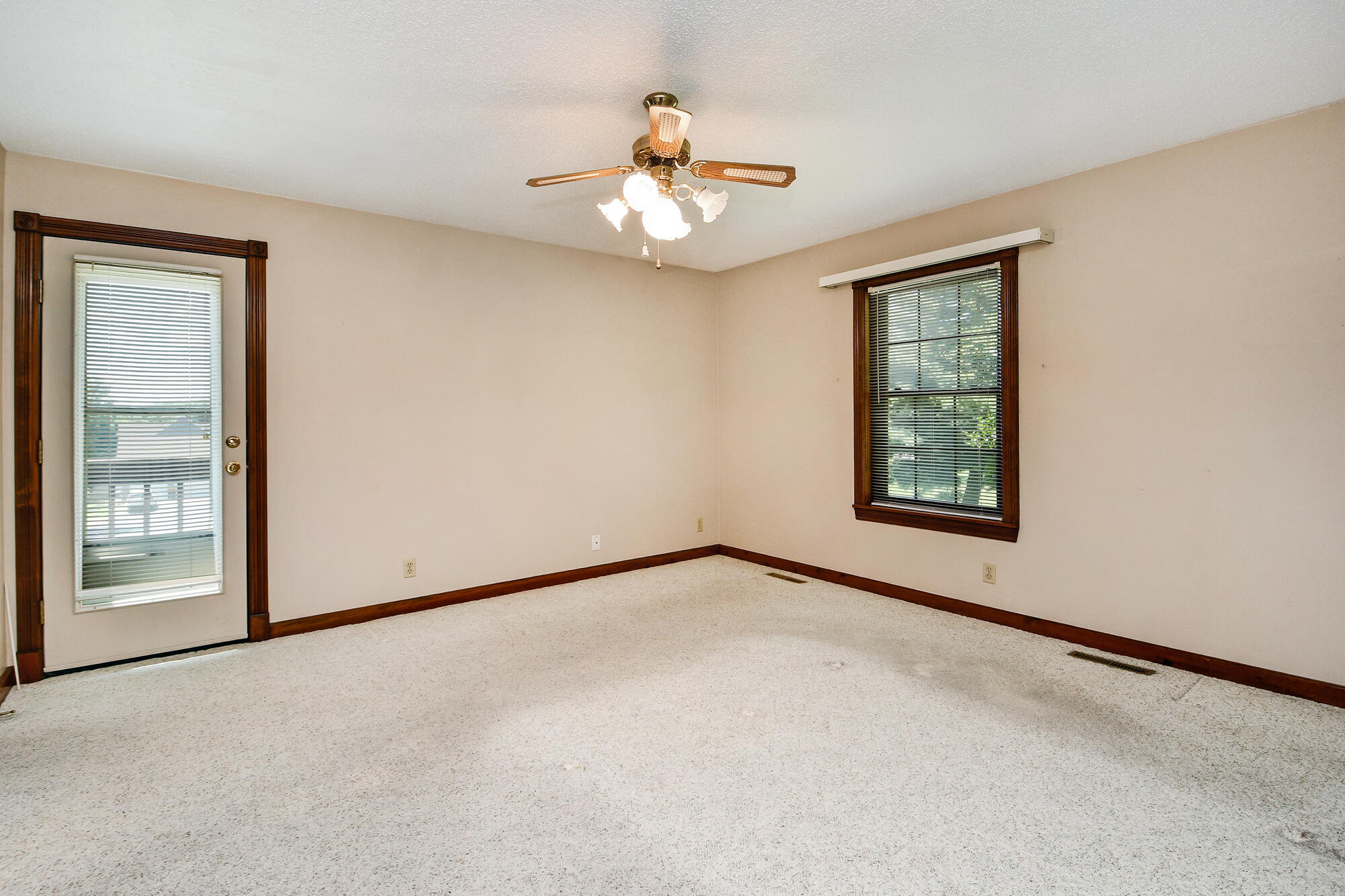 290 Timber Place Property Photo 26