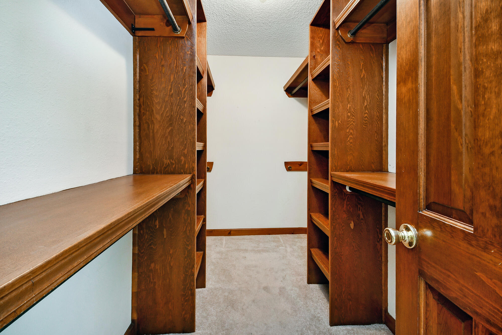 290 Timber Place Property Photo 31