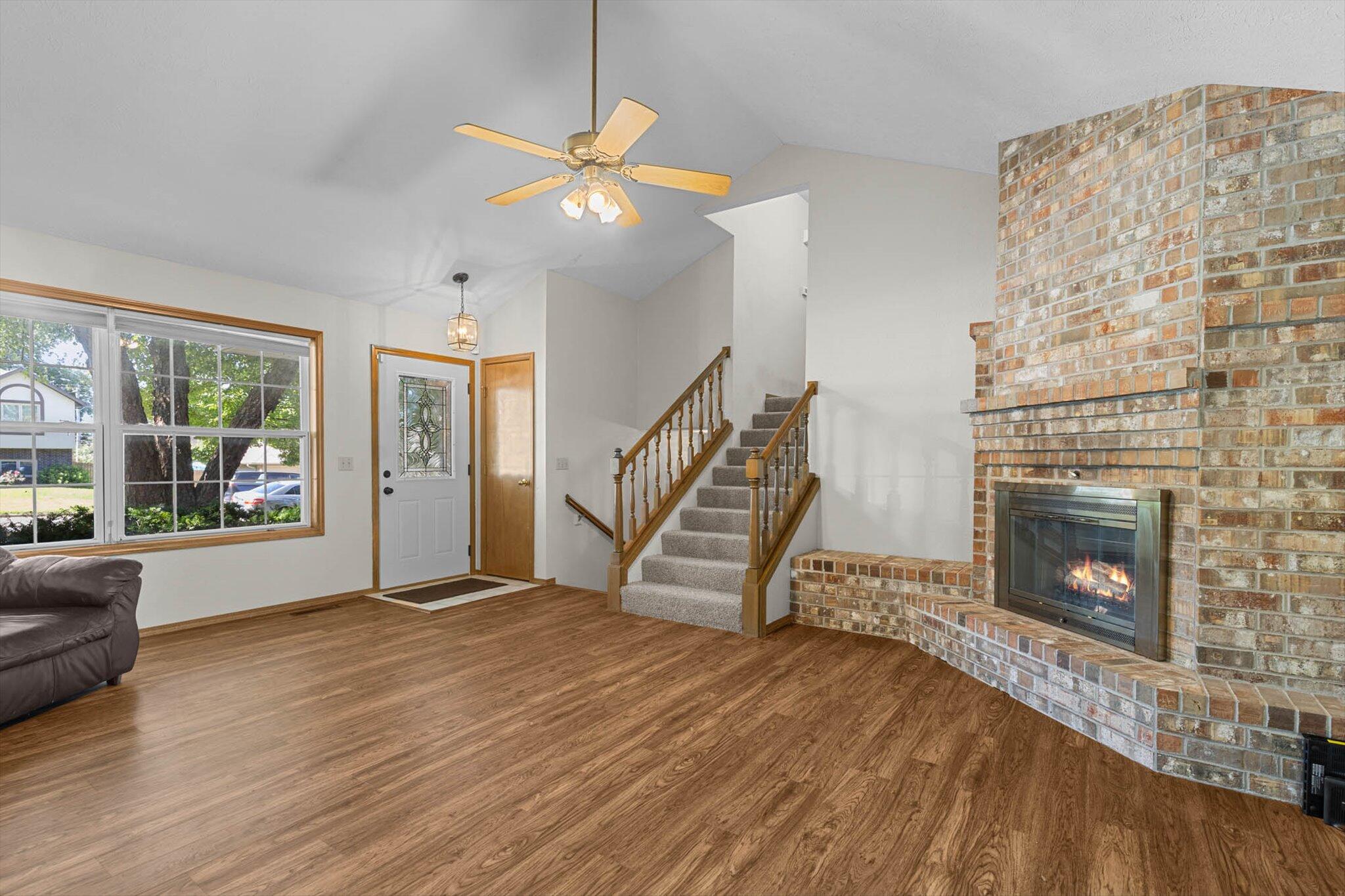 3619 West Maplewood Street Property Photo 6