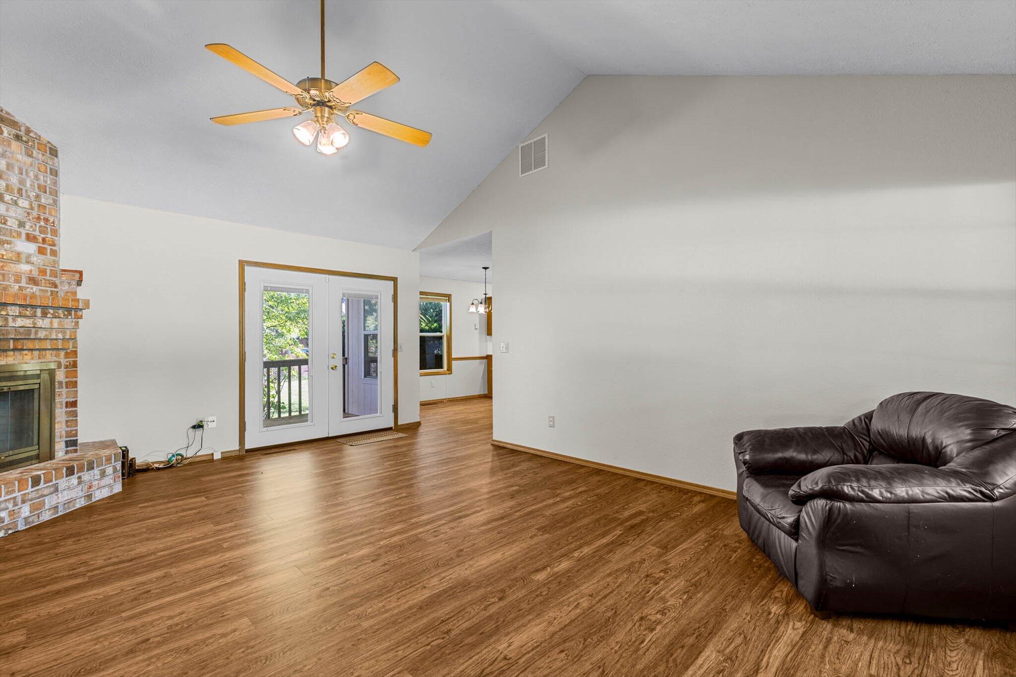 3619 West Maplewood Street Property Photo 7