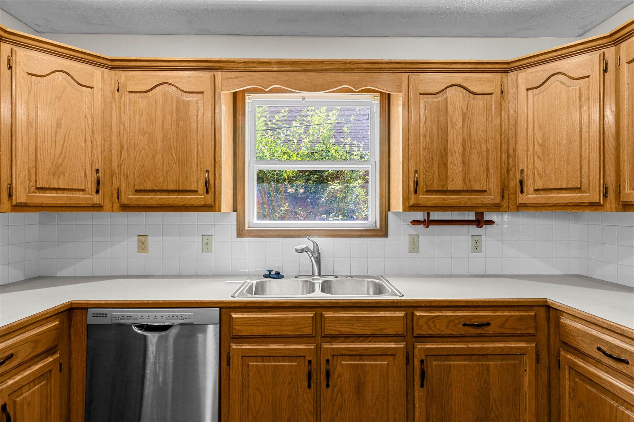3619 West Maplewood Street Property Photo 11