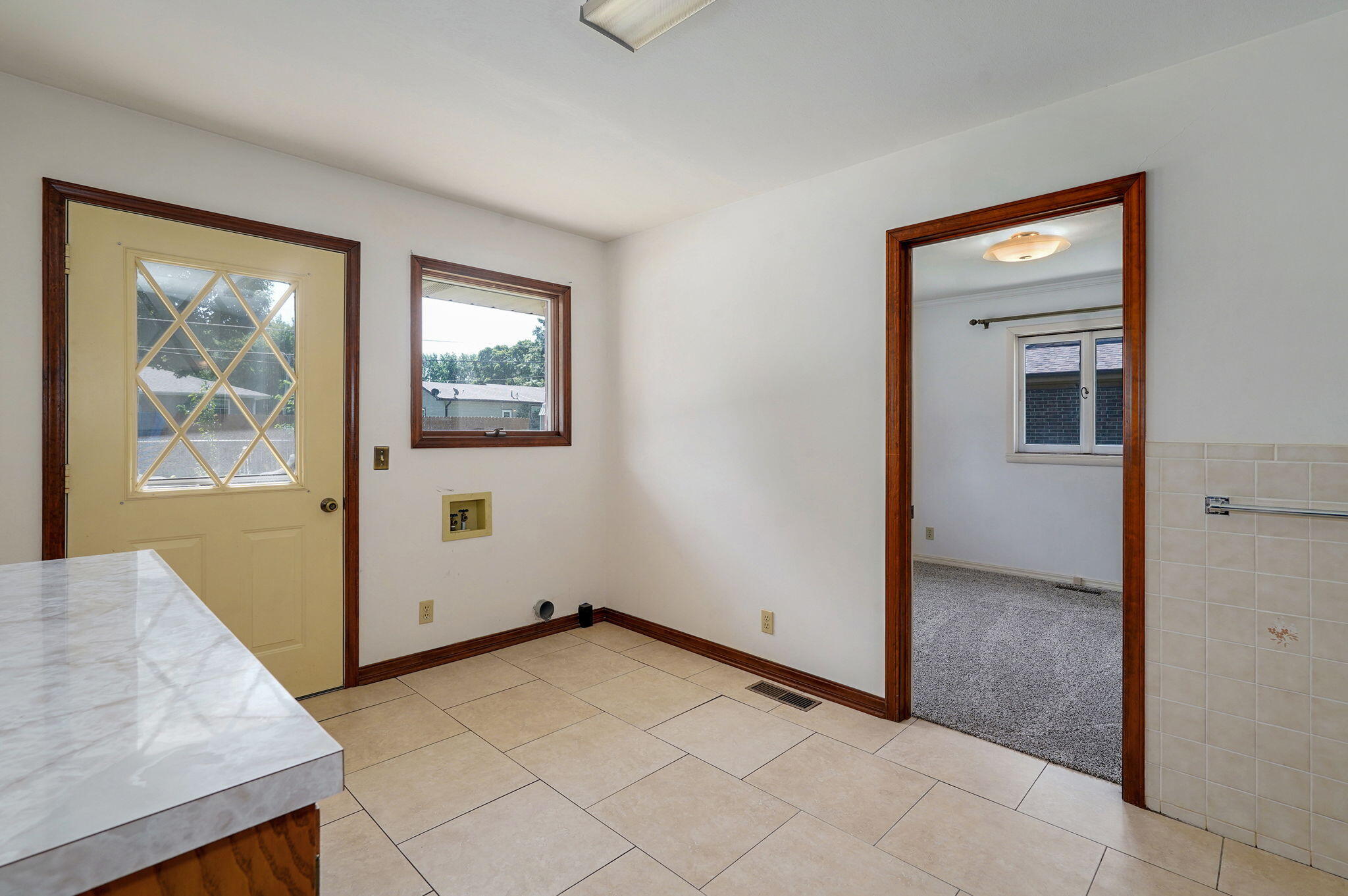 1320 David Road Property Photo 17