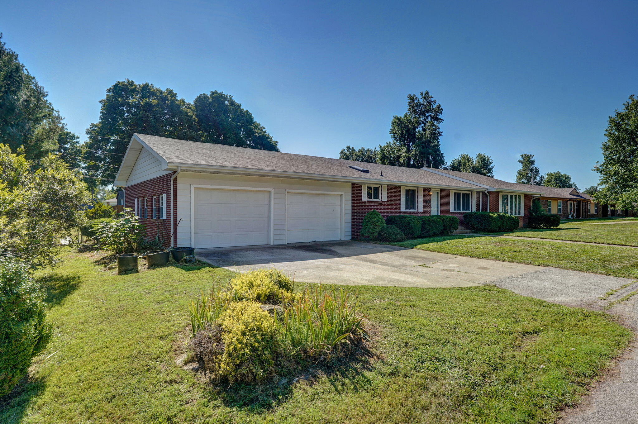 1320 David Road Property Photo 28