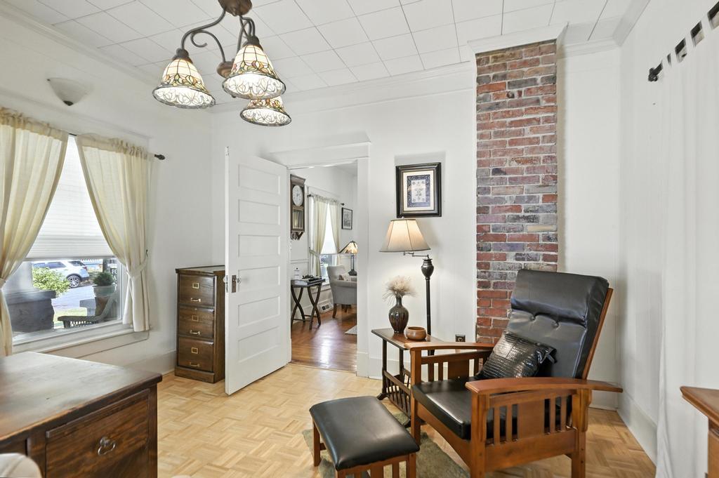 1906 Bird Avenue Property Photo 12