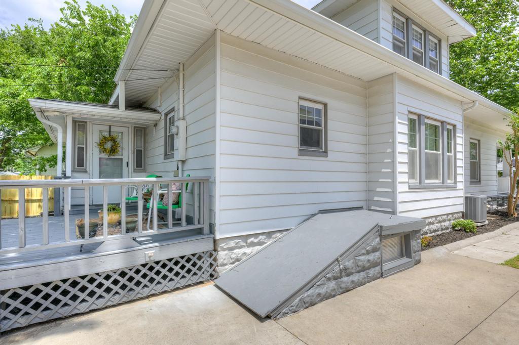 1906 Bird Avenue Property Photo 46