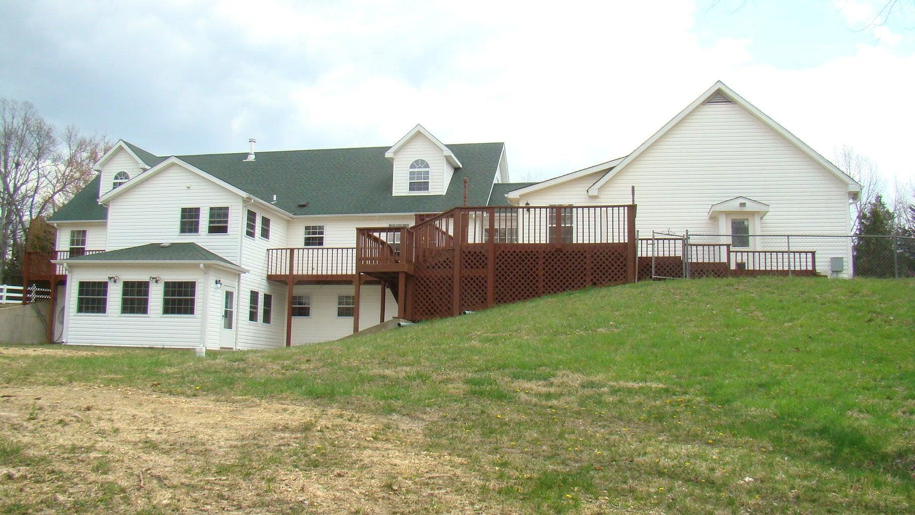 19169 Cockrell Road Property Photo 5