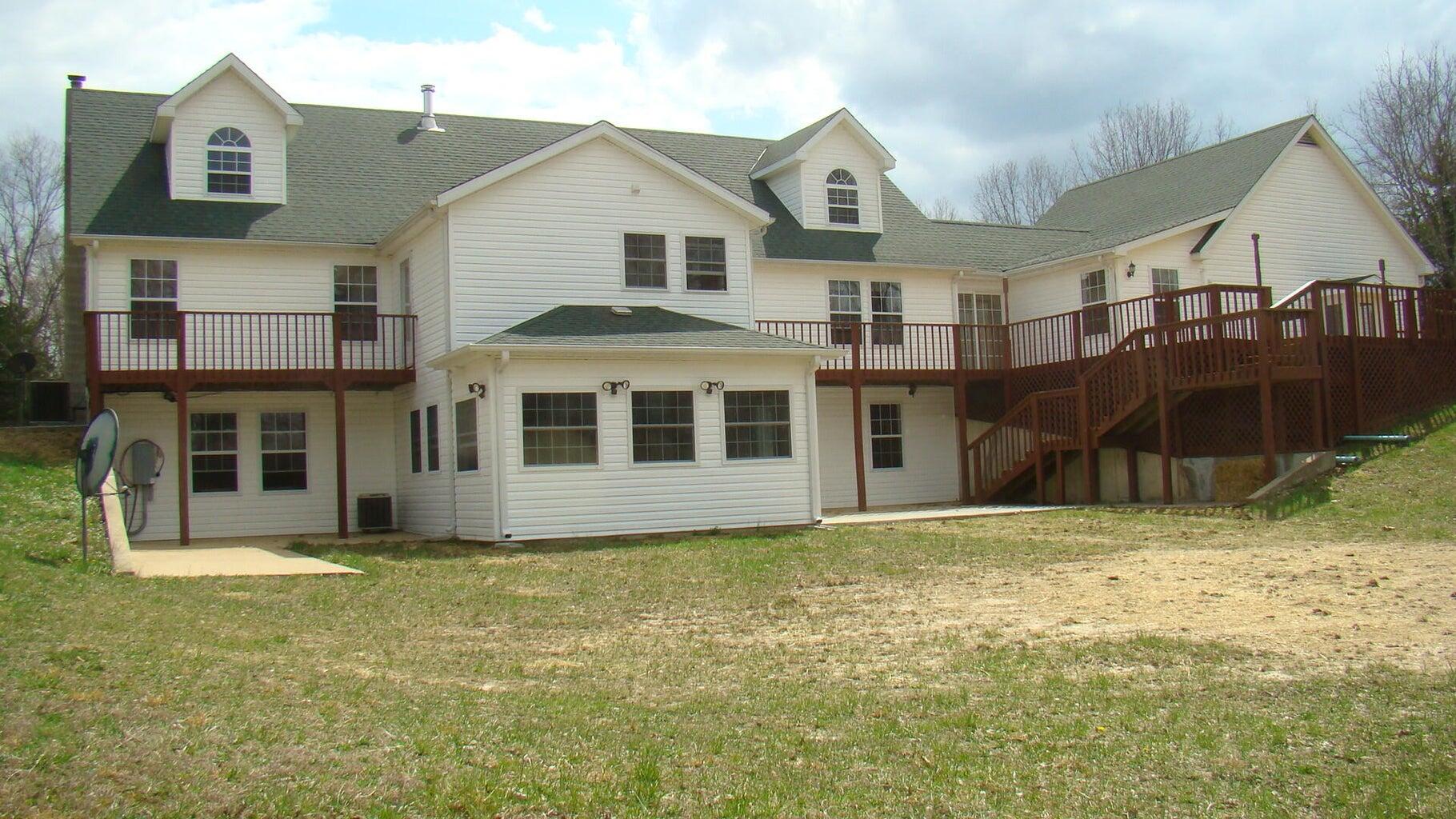 19169 Cockrell Road Property Photo 6