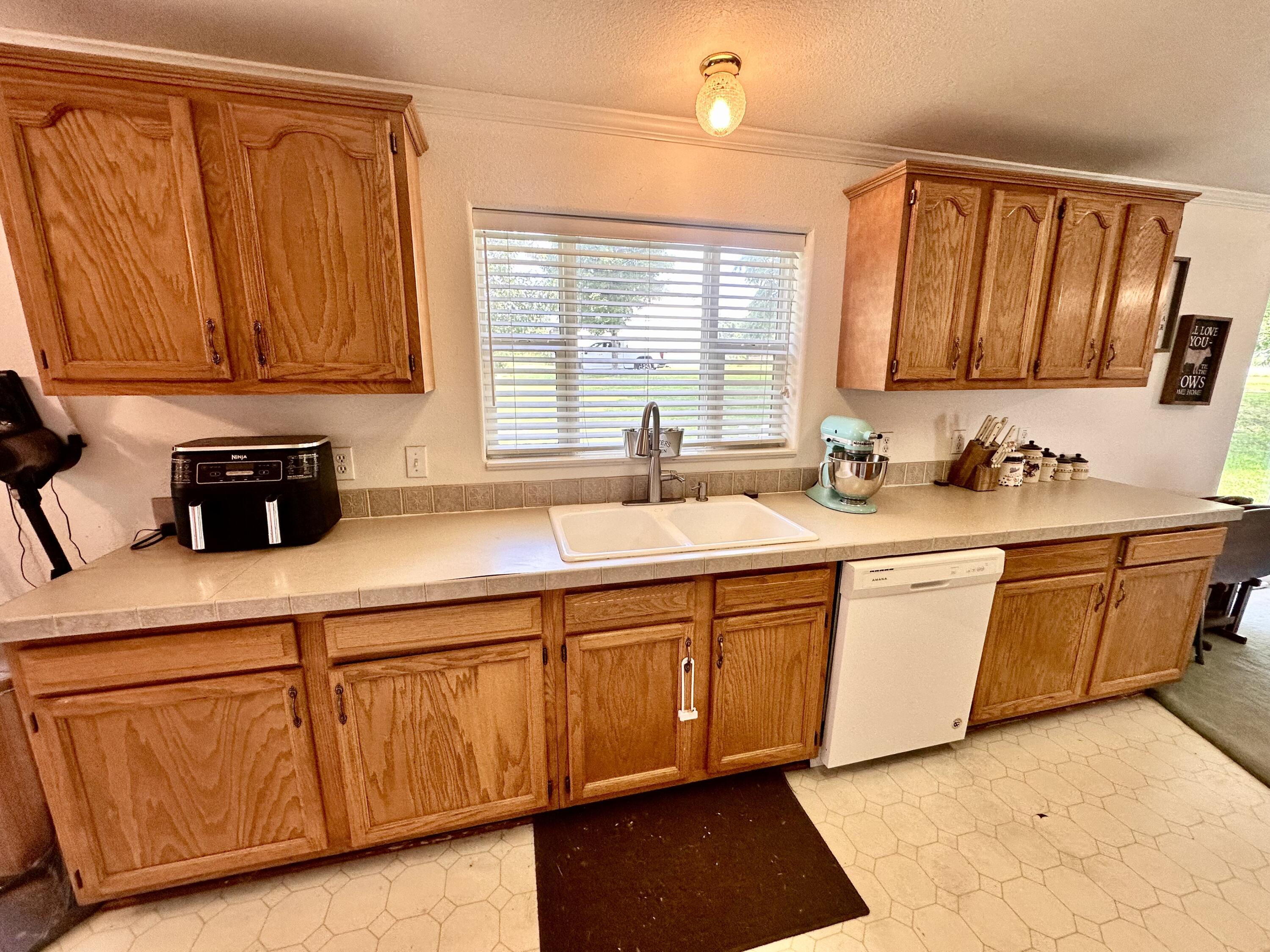 1552 Roberts Ridge Road Property Photo 16