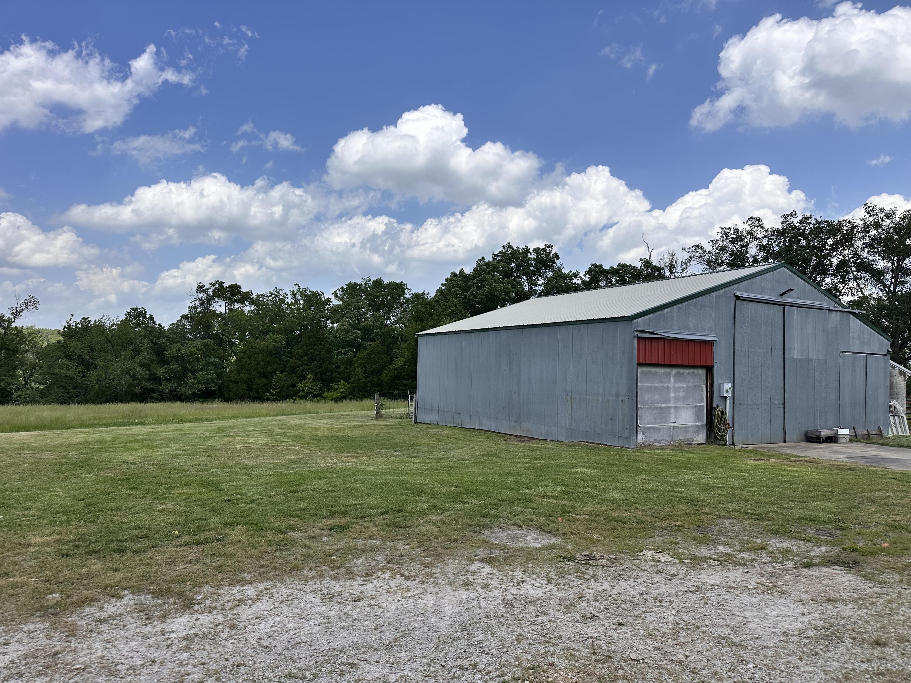 1552 Roberts Ridge Road Property Photo 27