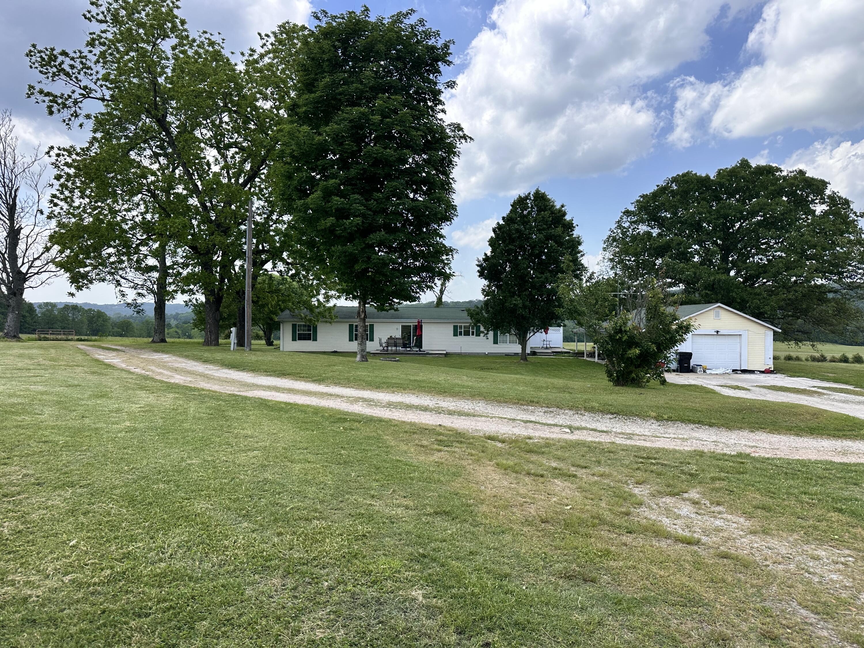 1552 Roberts Ridge Road Property Photo 31