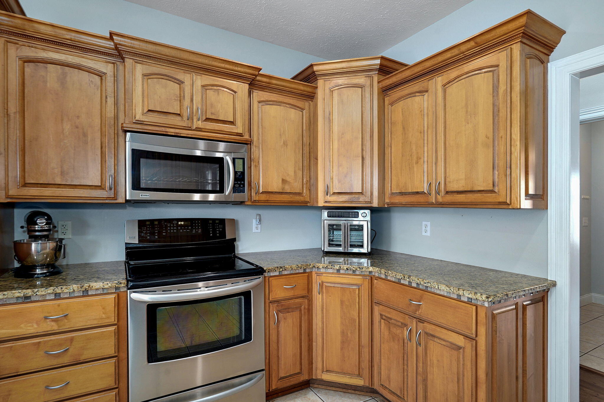 2310 Lakeside Court Property Photo 18