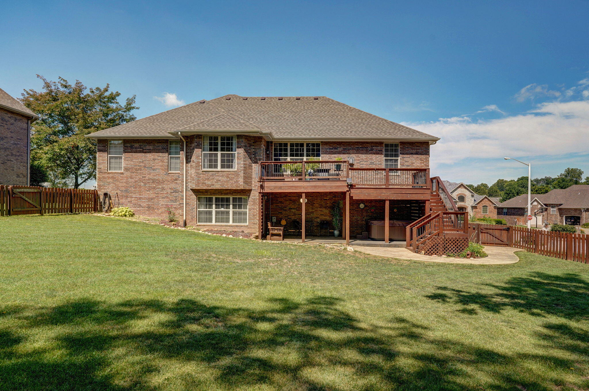 2310 Lakeside Court Property Photo 48