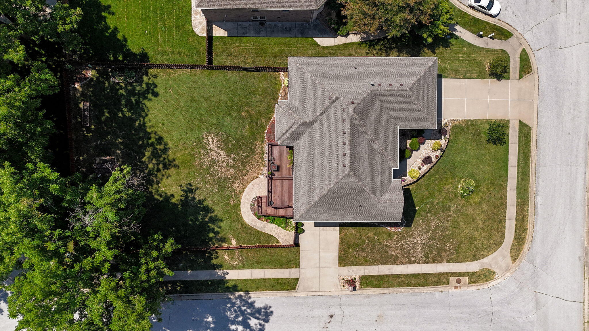 2310 Lakeside Court Property Photo 51