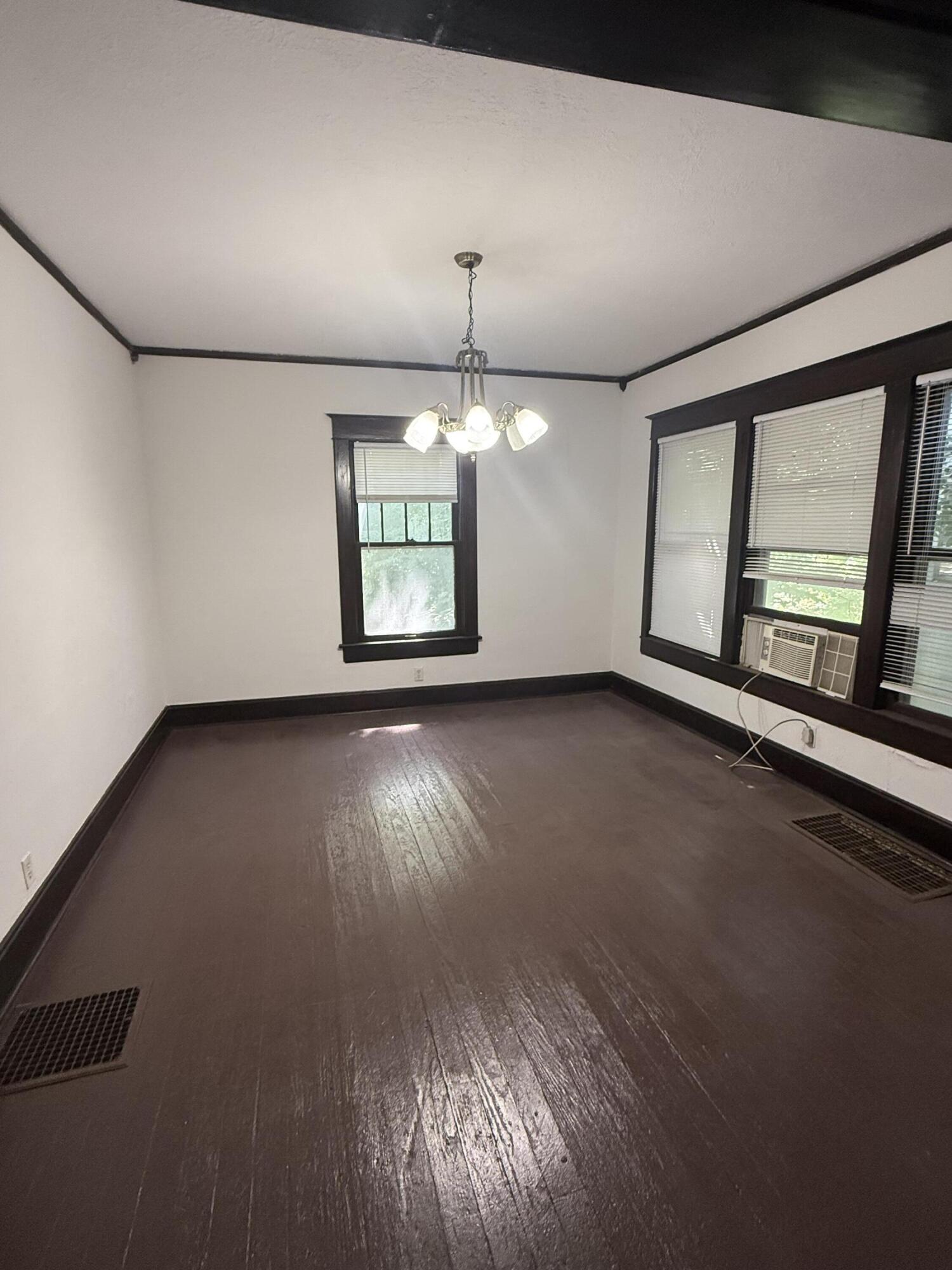 1134 North Clay Avenue Property Photo 2