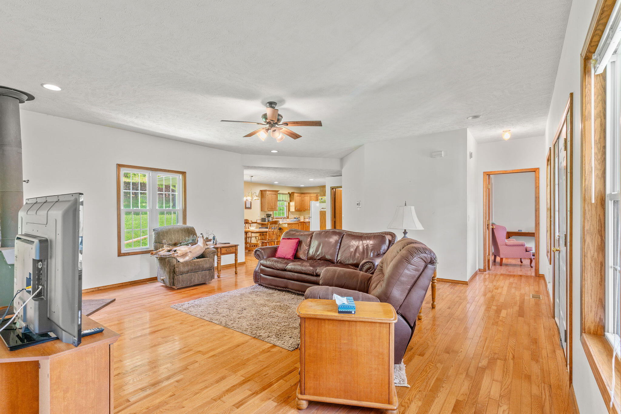 5303 North Farm Rd 75 Property Photo 4