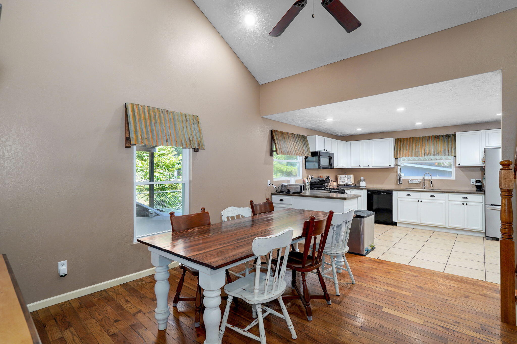 302 South Pershing Street Property Photo 11